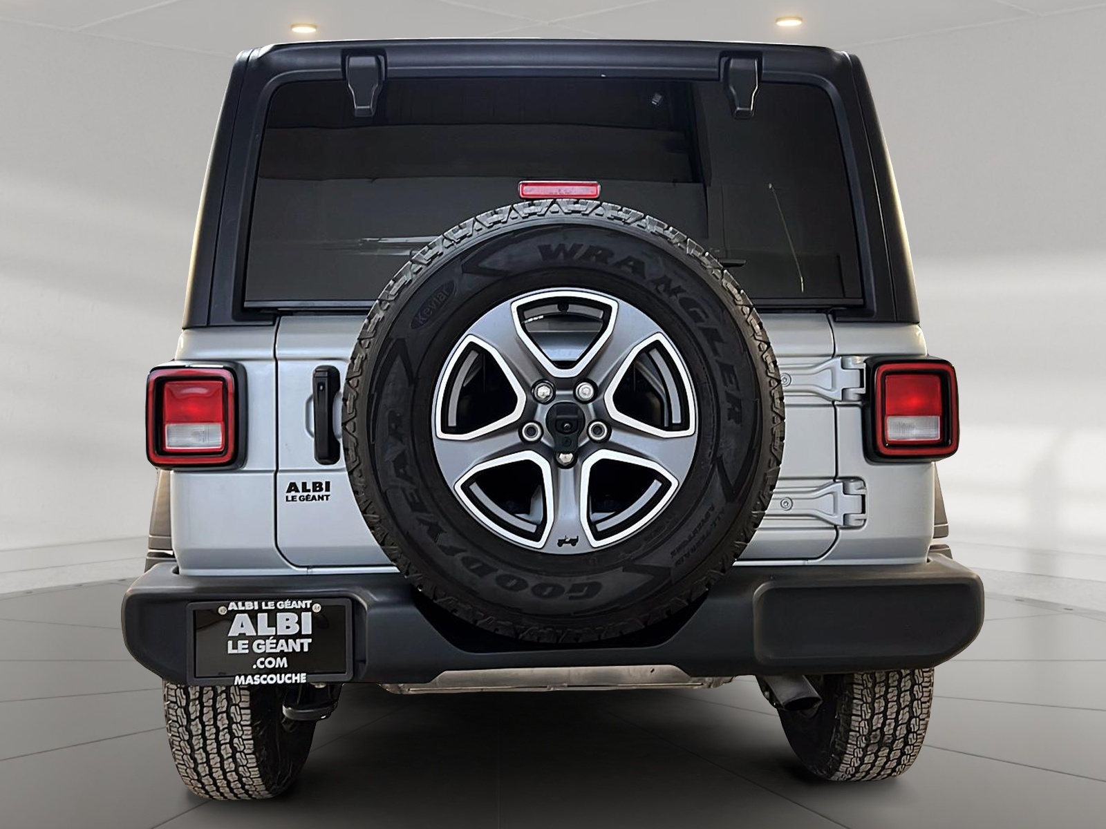 Jeep Wrangler UNLIMITED SPORT S NAV 4X4 2023 - image #5