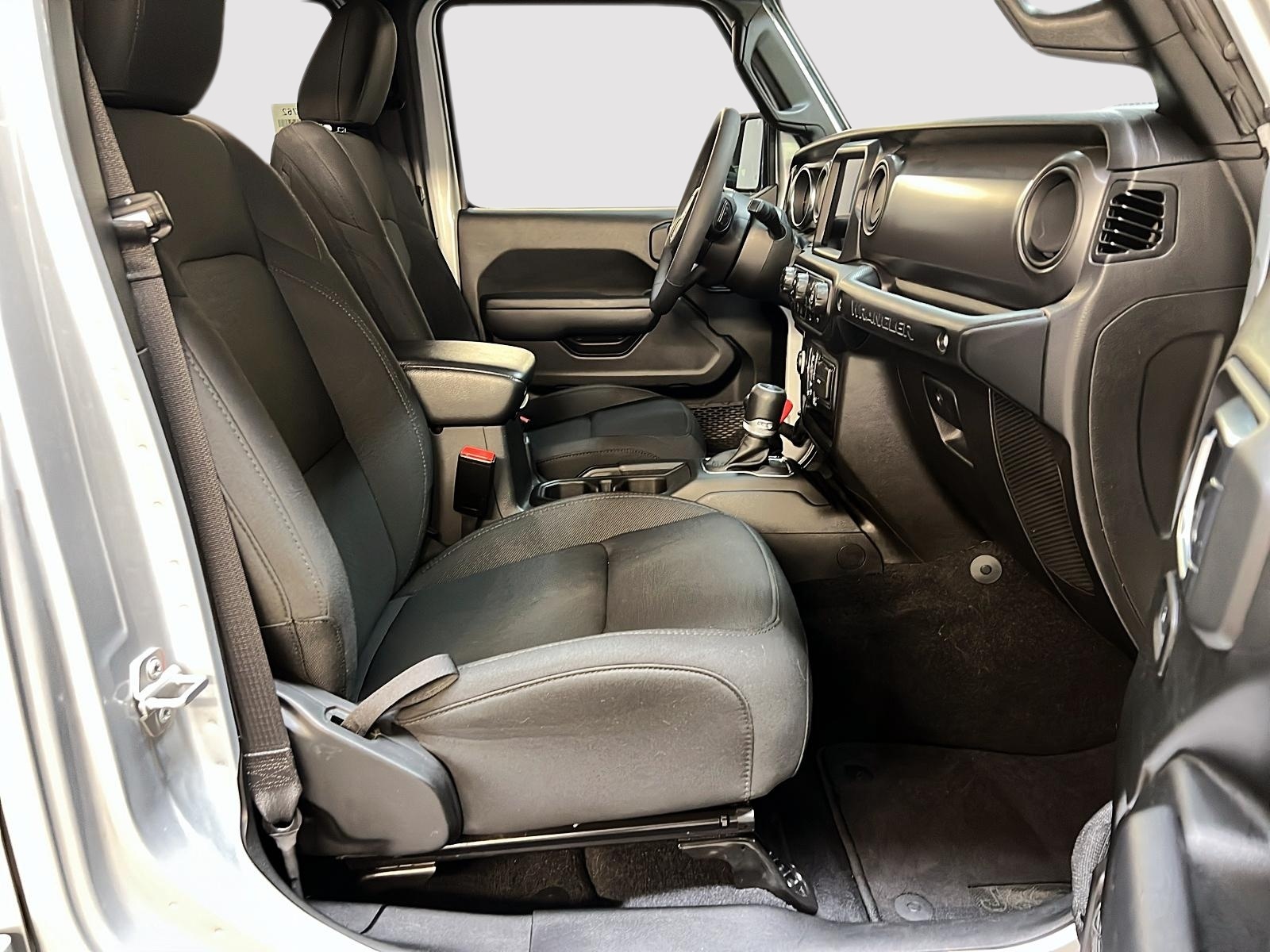 Jeep Wrangler UNLIMITED SPORT S NAV 4X4 2023 - image #8