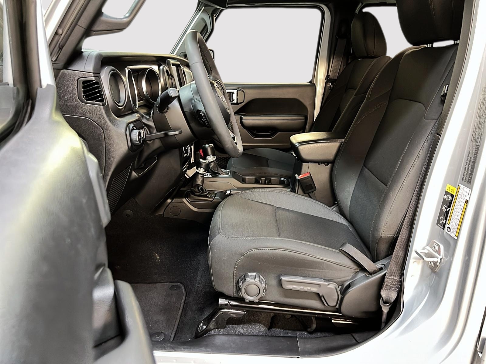 Jeep Wrangler UNLIMITED SPORT S NAV 4X4 2023 - image #7