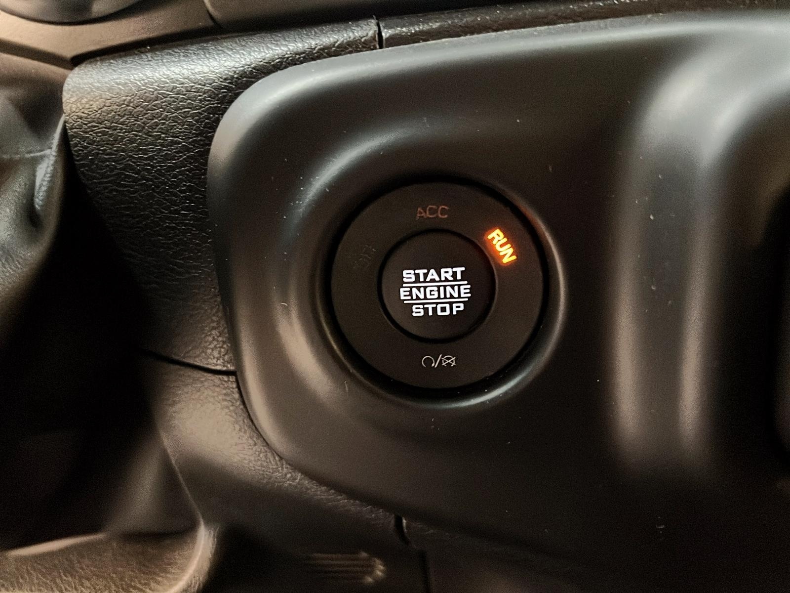 Jeep Wrangler UNLIMITED SPORT S NAV 4X4 2023 - image #18