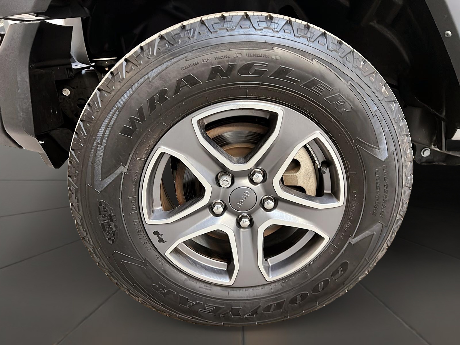 Jeep Wrangler UNLIMITED SPORT S NAV 4X4 2023 - image #25