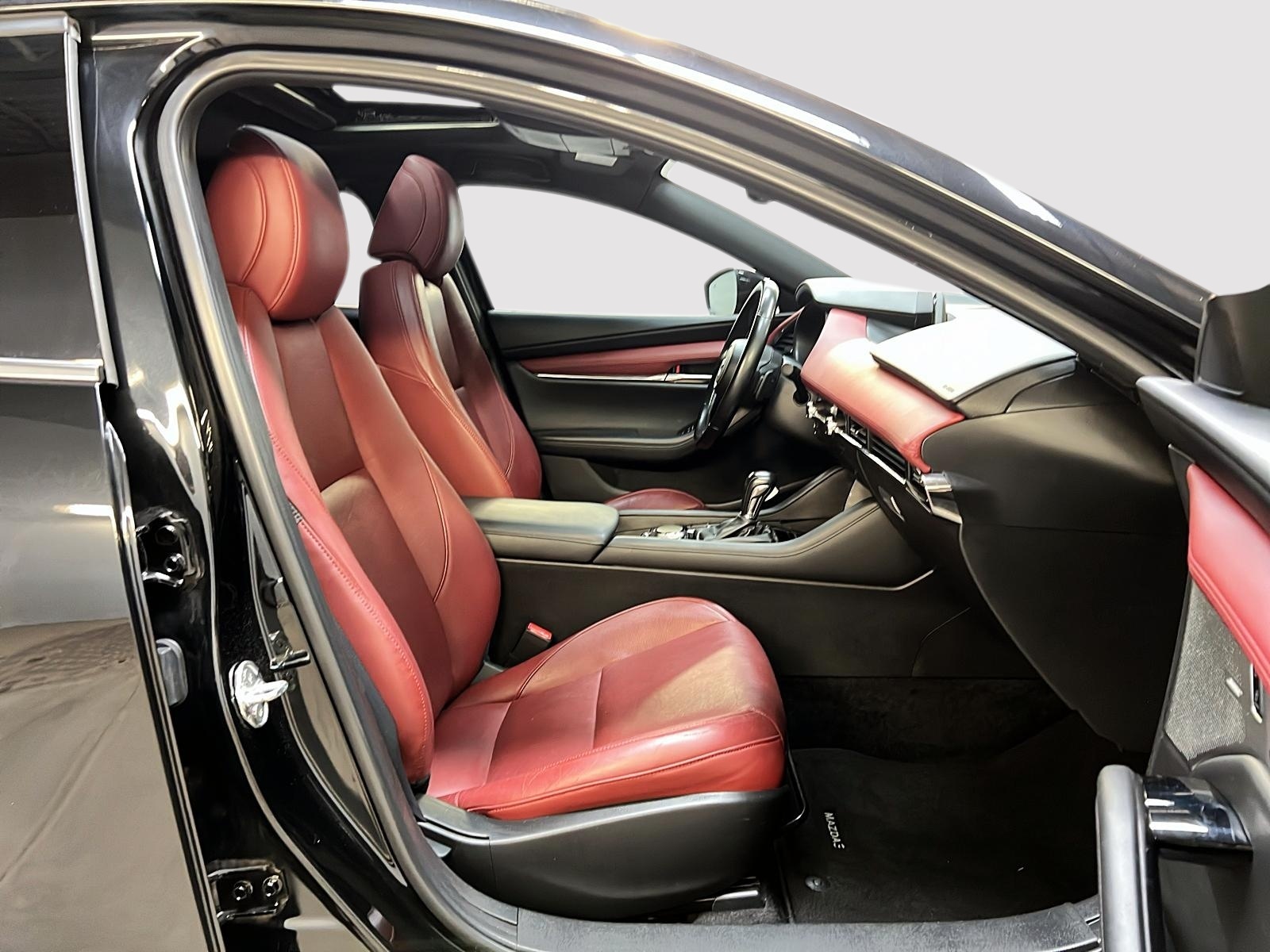 Mazda Mazda3 Sport 2021 - Image #8