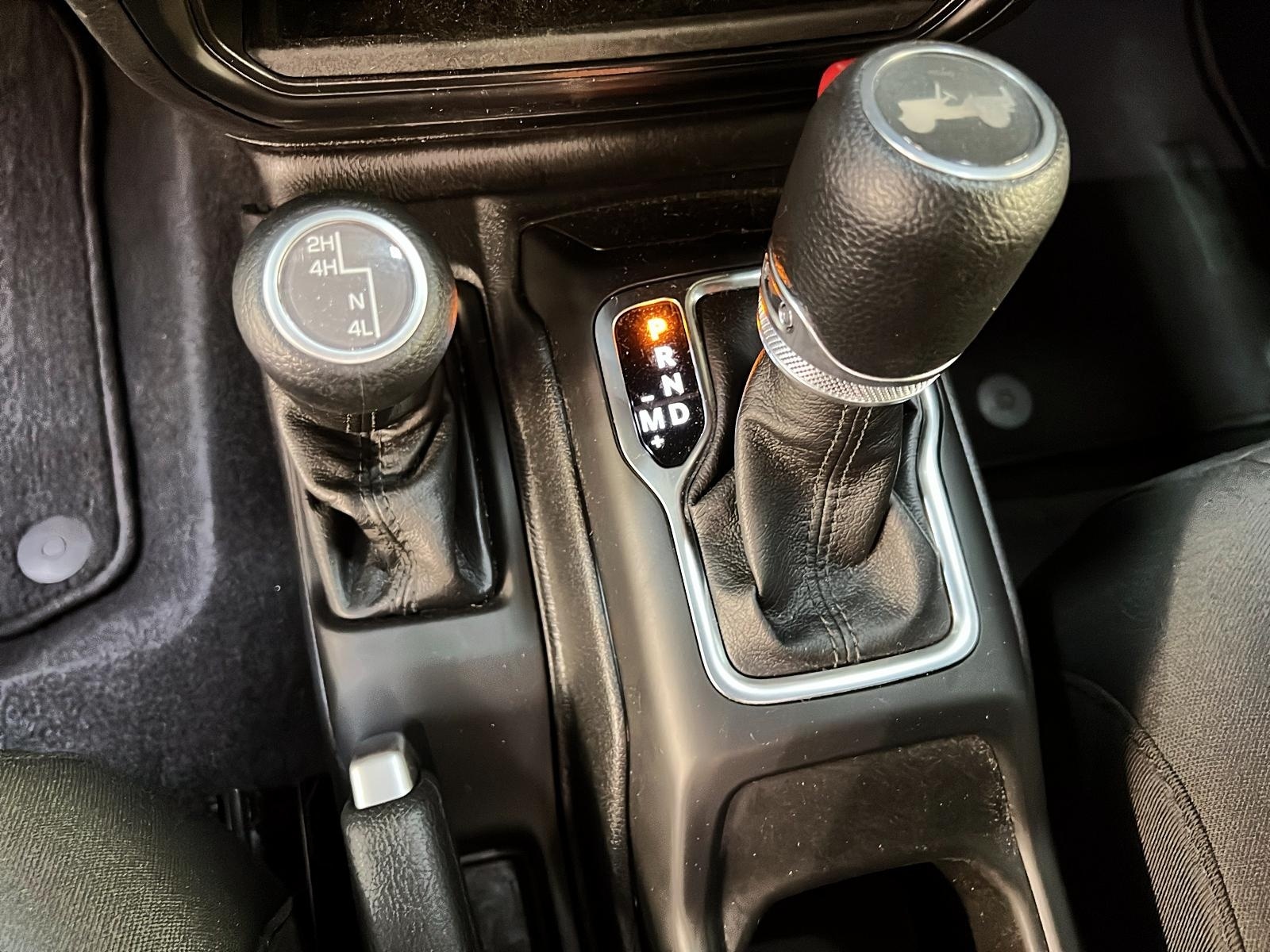 Jeep Wrangler 2023 - Image #13