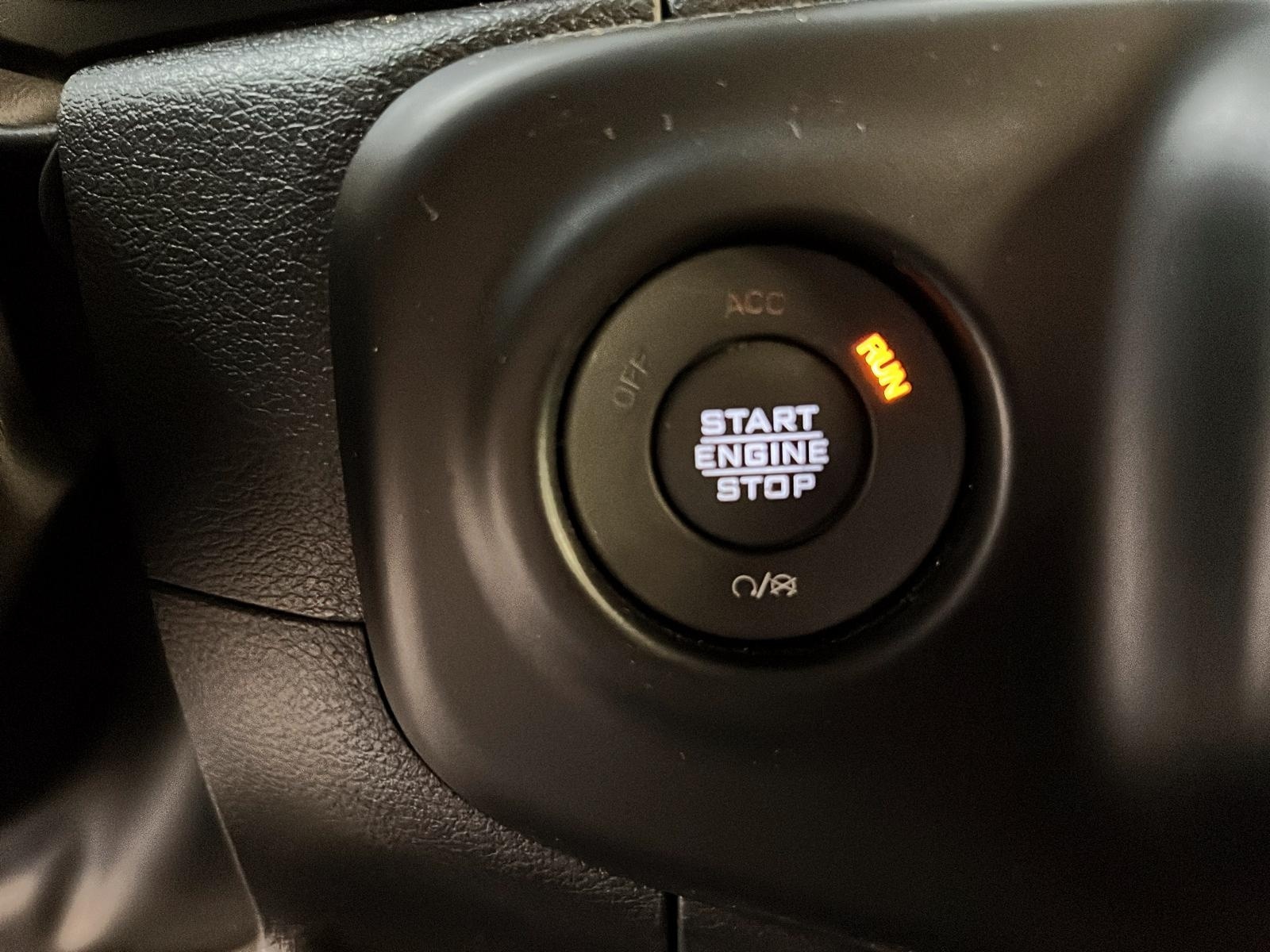 Jeep Wrangler 2023 - Image #17
