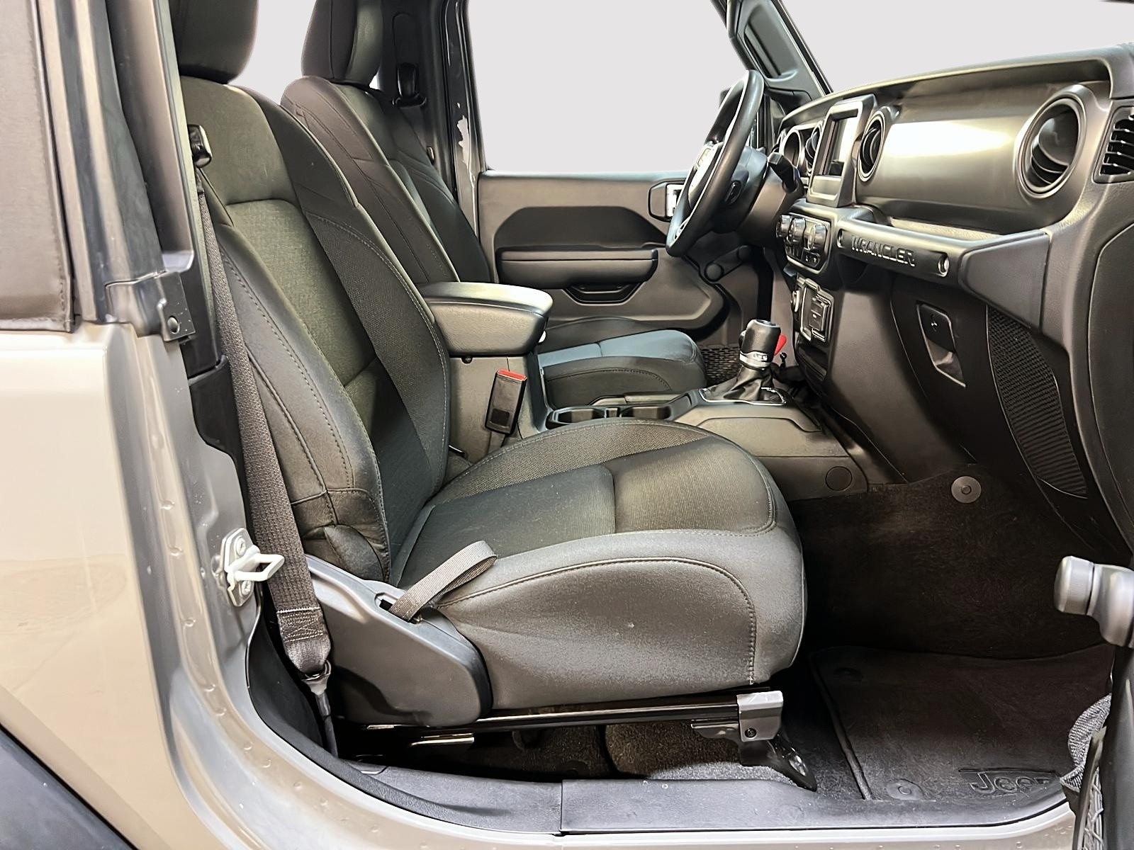 Jeep Wrangler SPORT 4X4 2023 - image #8
