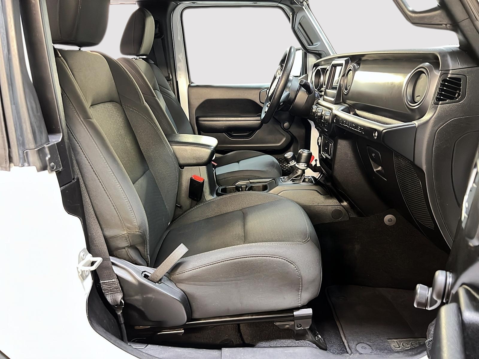 Jeep Wrangler SPORT 4X4 2023 - image #8