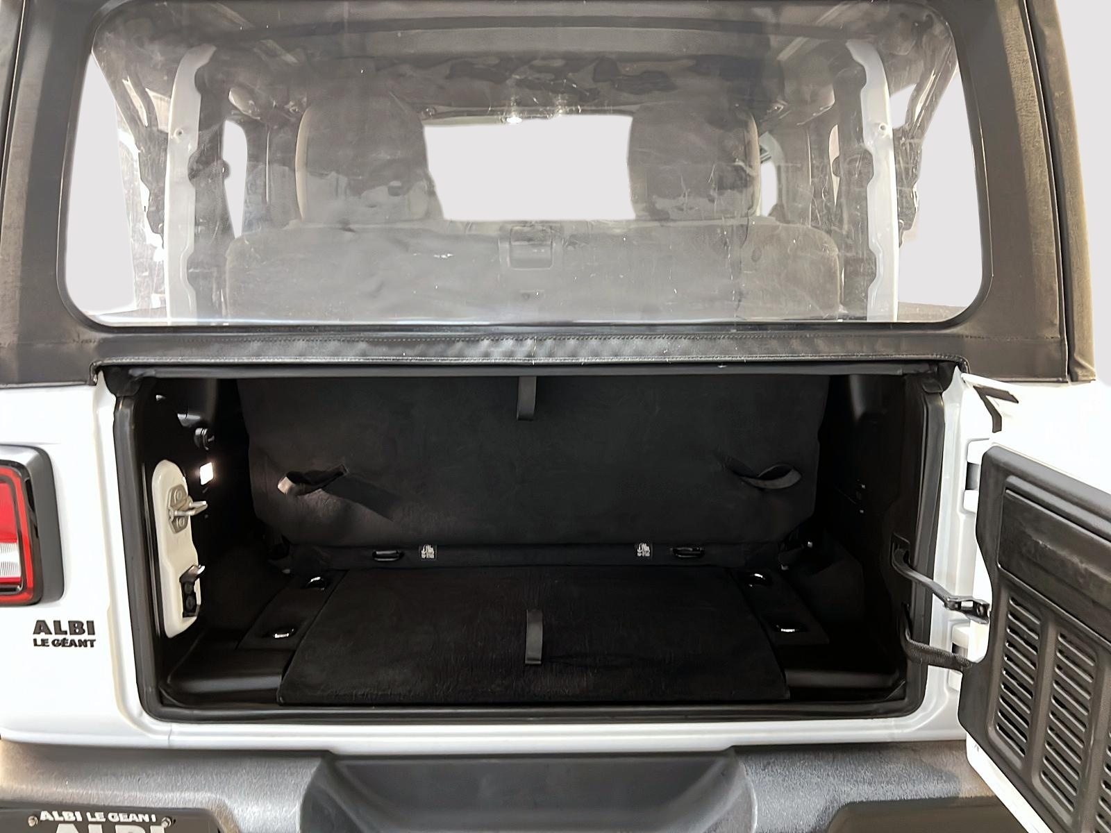 Jeep Wrangler SPORT 4X4 2023 - image #12