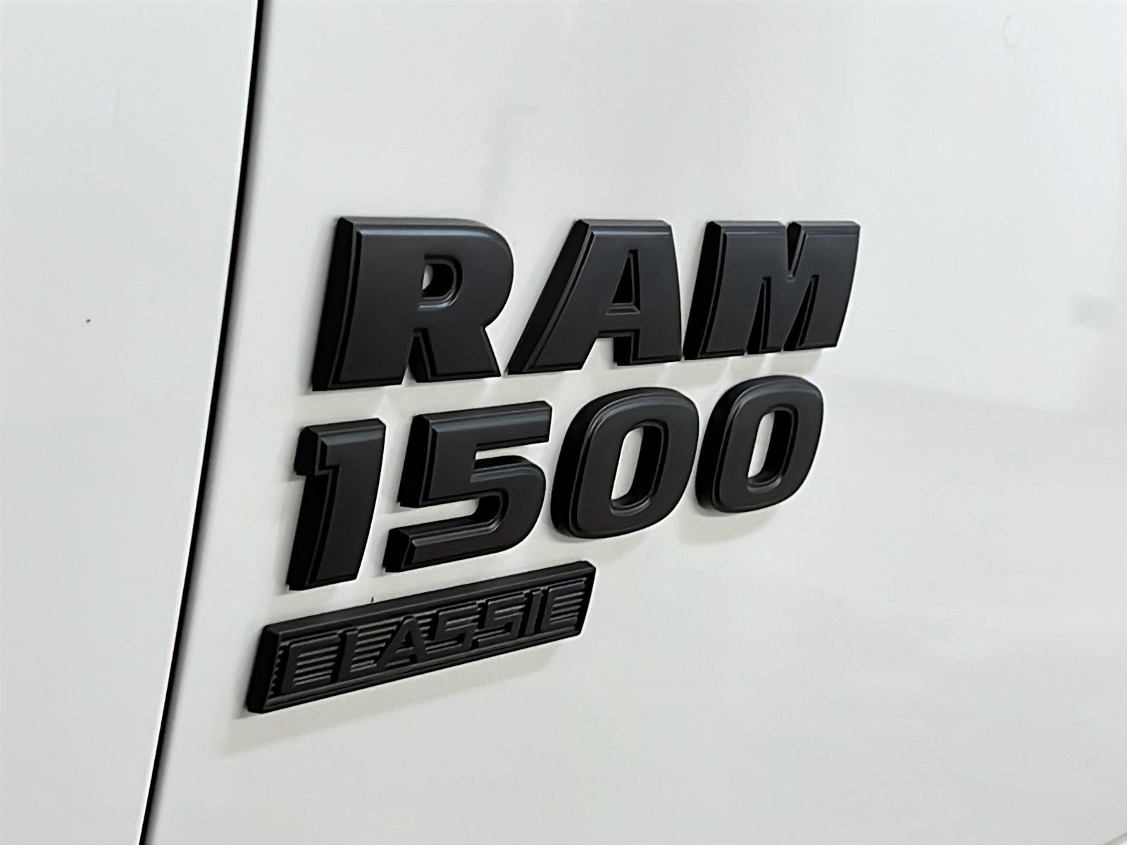 RAM 1500 Classic 2023 - Image #23