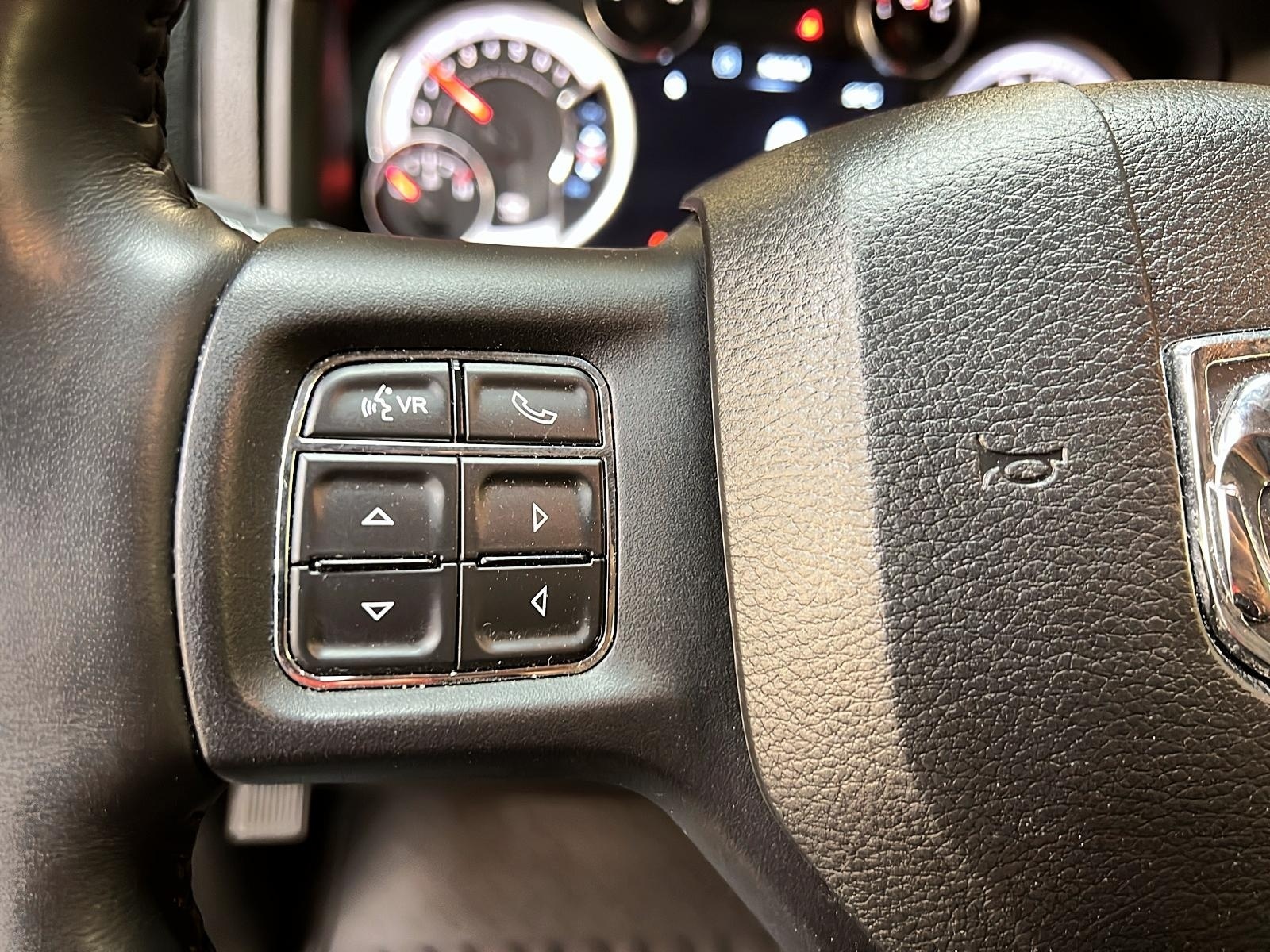 RAM 1500 Classic 2023 - Image #18