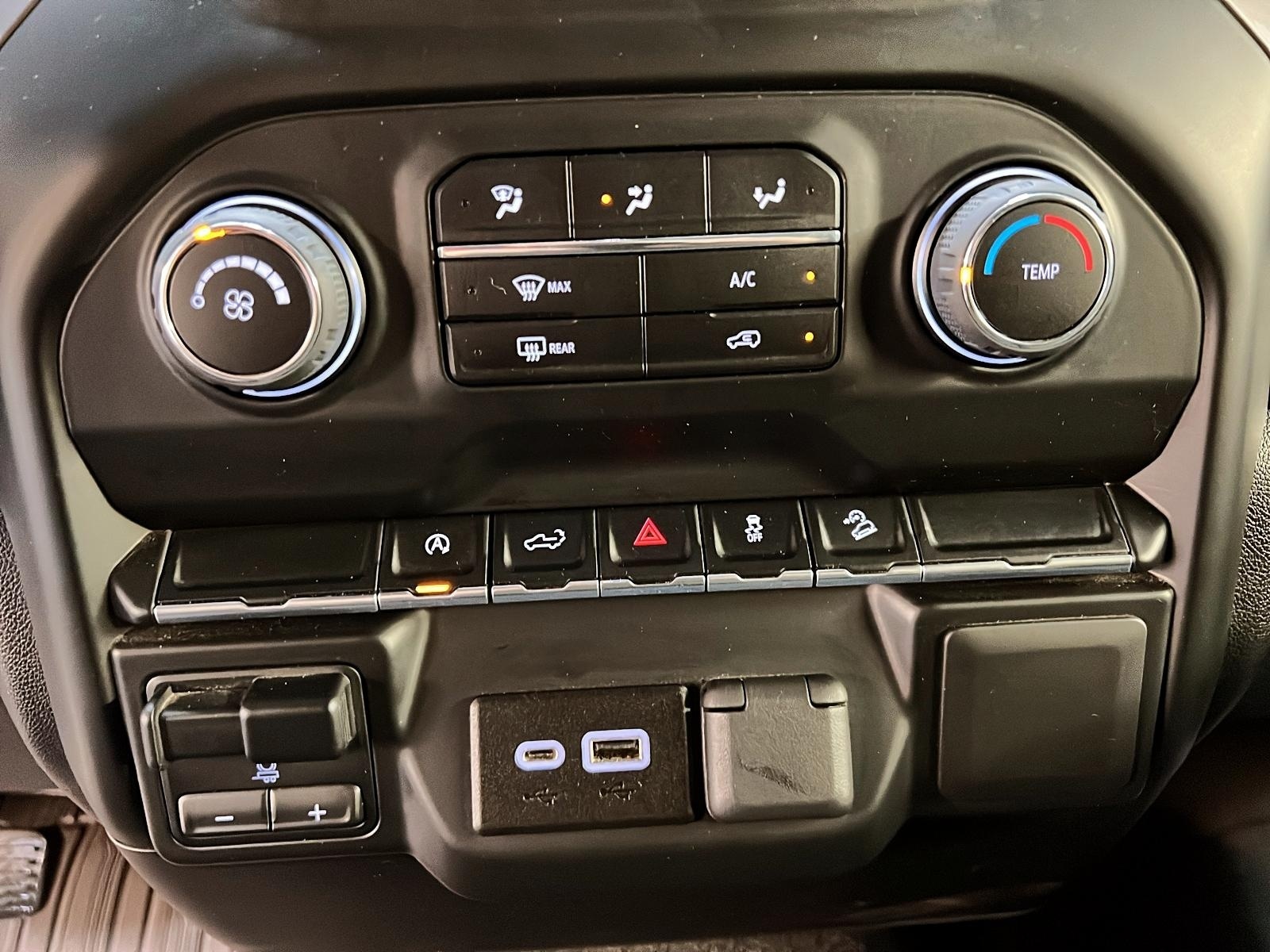 Chevrolet Silverado 1500 LTD 2022 - Image #13