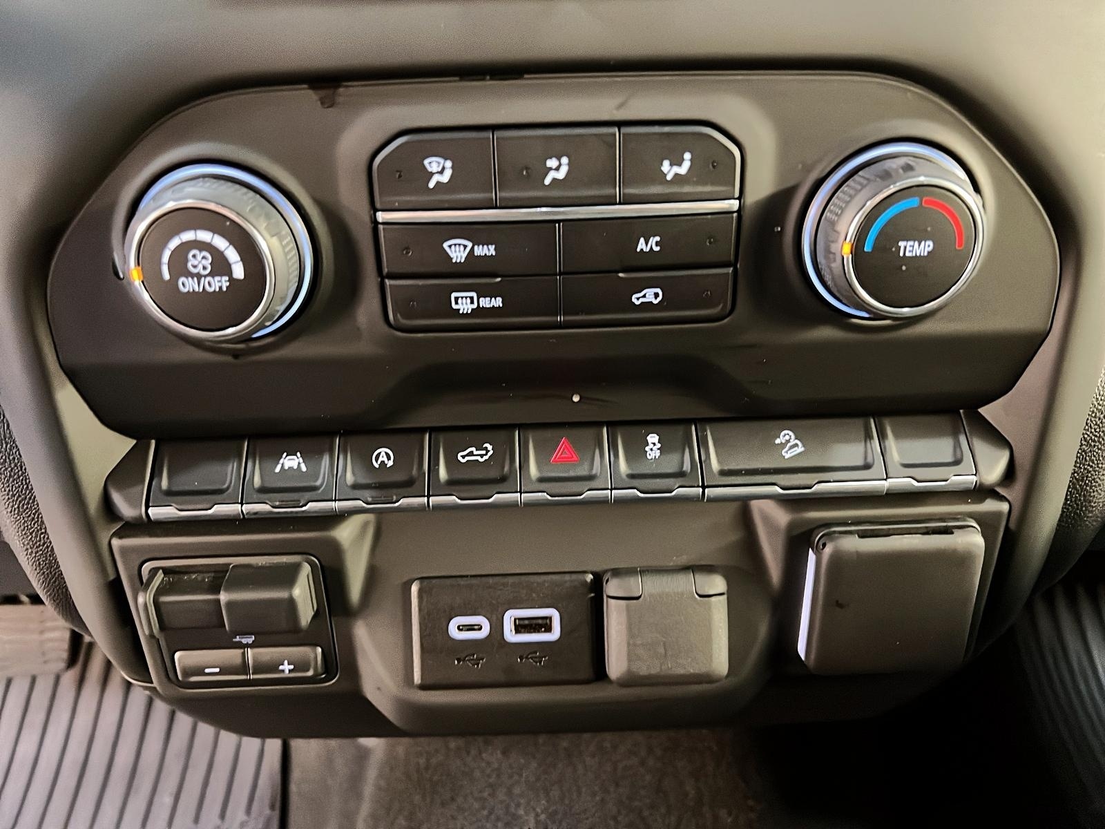Chevrolet Silverado 1500 2024 - Image #14