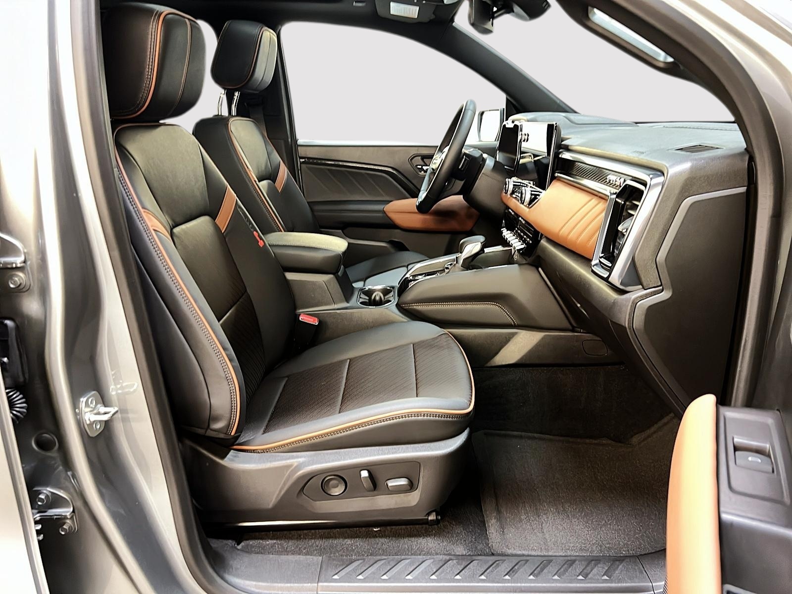GMC Canyon 2024 - Image #8