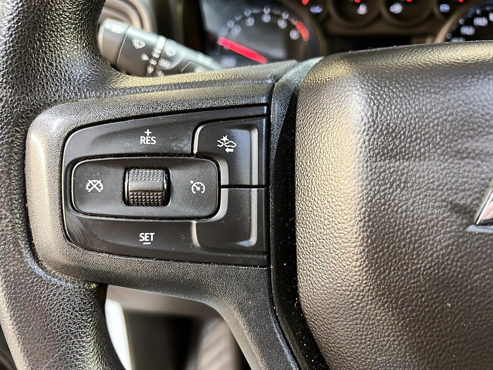 Chevrolet Silverado 1500 2022 - Image #17