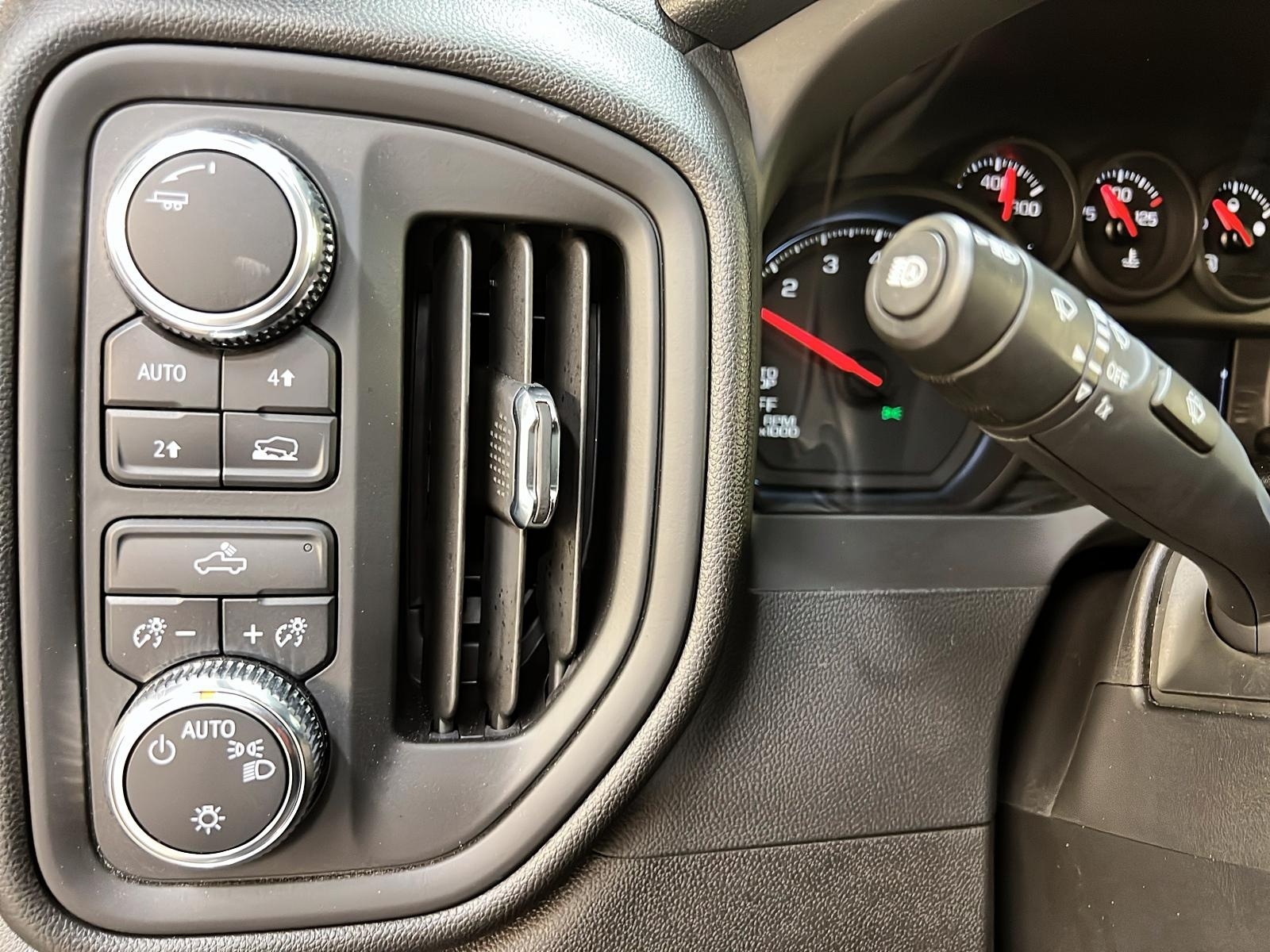 GMC Sierra 1500 2023 - Image #18