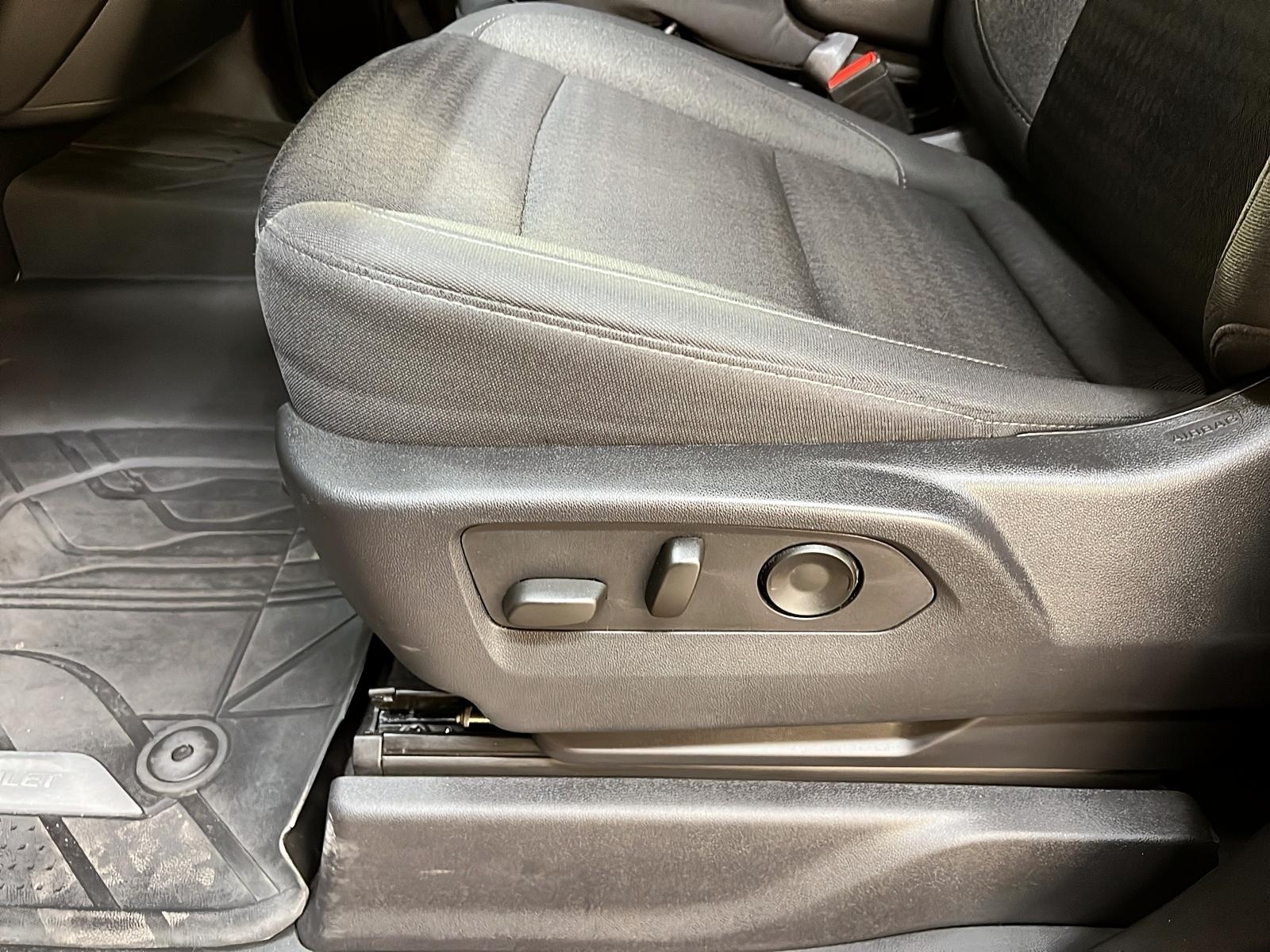 Chevrolet Silverado 1500 2023 - Image #22
