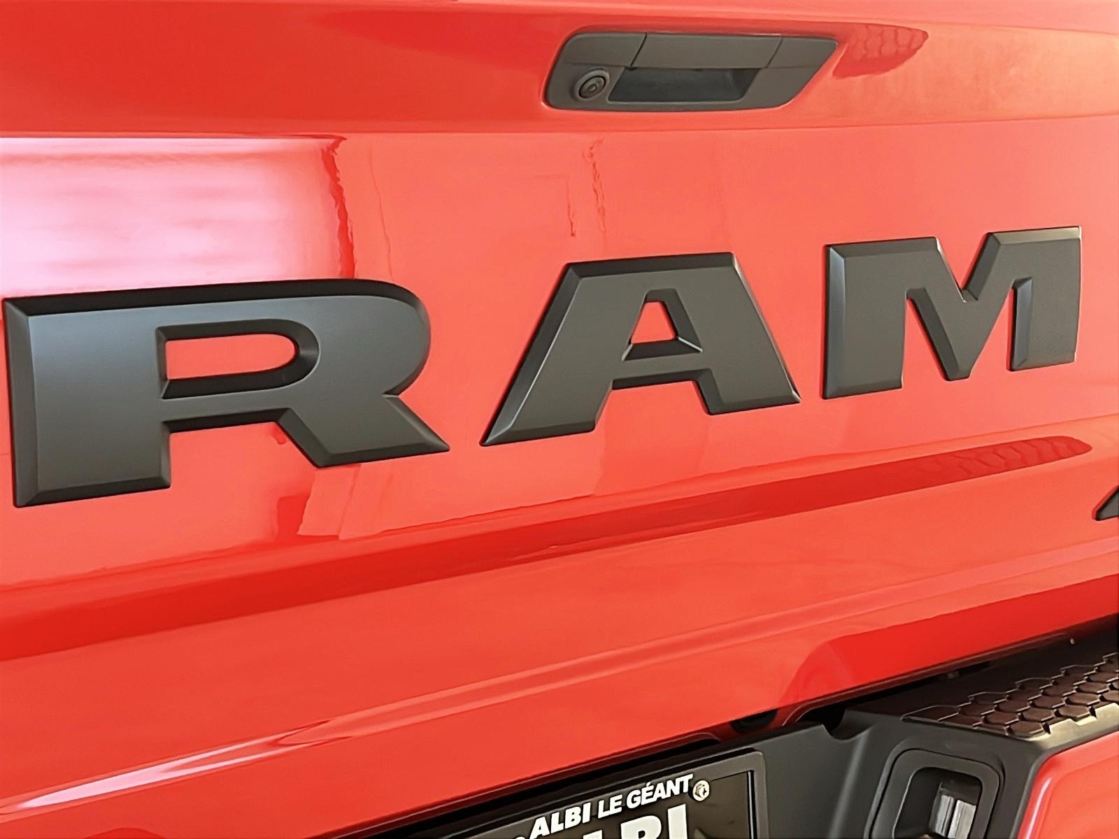 RAM 1500 Classic 2023 - Image #24