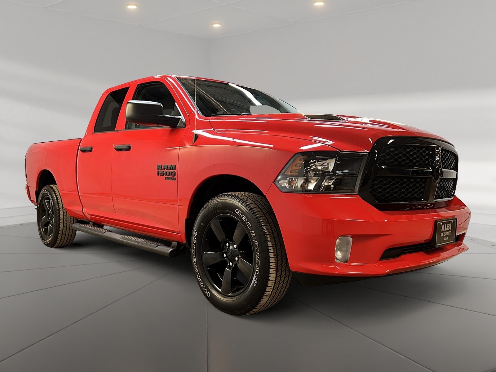 RAM 1500 Classic 2023 - Image #3