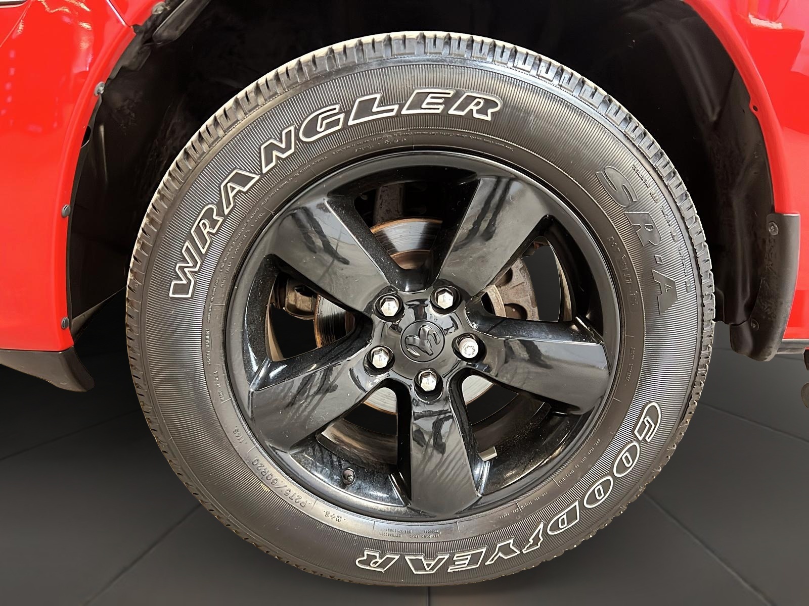 RAM 1500 Classic 2023 - Image #26