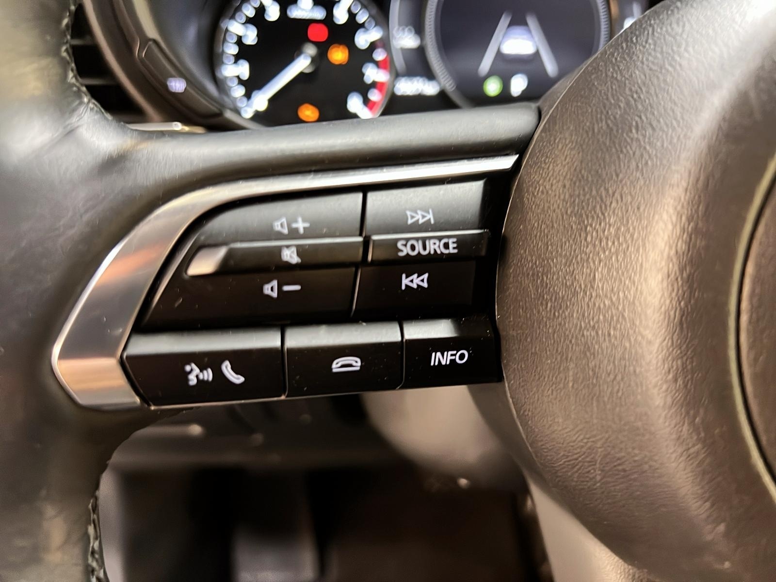 Mazda CX-30 2024 - Image #20