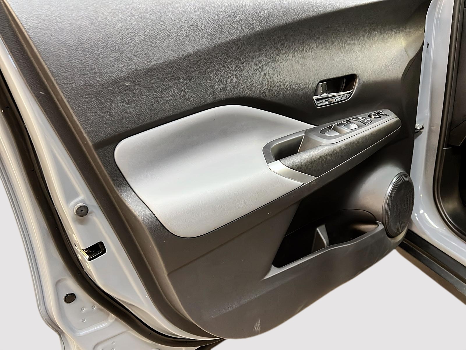 Nissan Kicks 2023 - Image #22