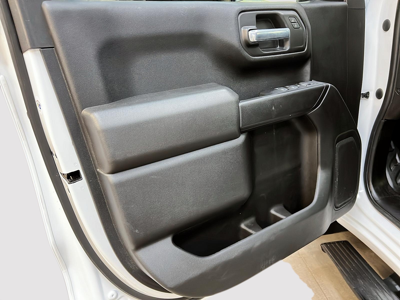 Chevrolet Silverado 1500 WT GR VALEUR CREW CAB 4X4 2023 - image #20