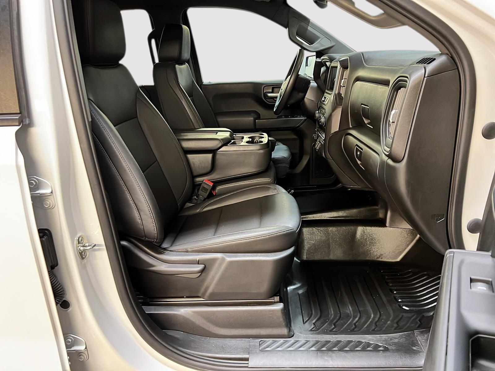 Chevrolet Silverado 1500 WT GR VALEUR CREW CAB 4X4 2023 - image #8