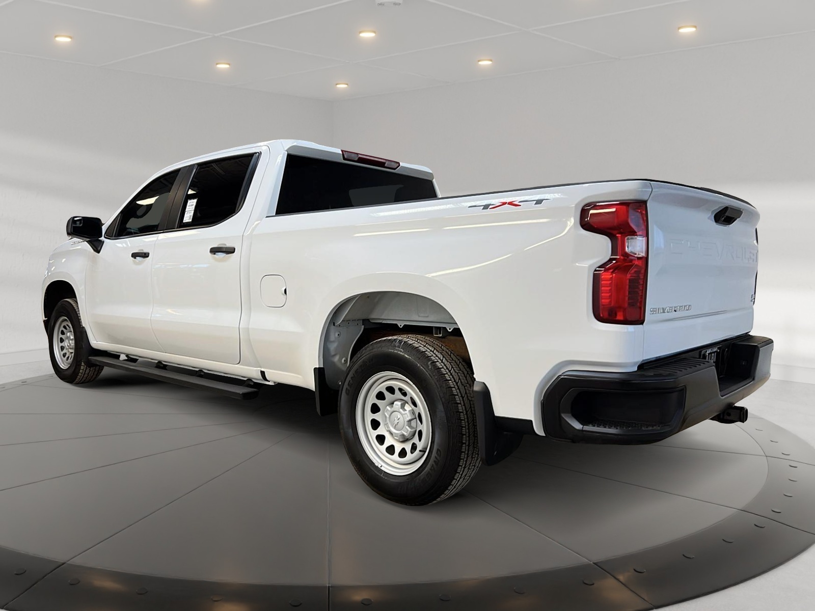 Chevrolet Silverado 1500 WT GR VALEUR CREW CAB 4X4 2023 - image #6