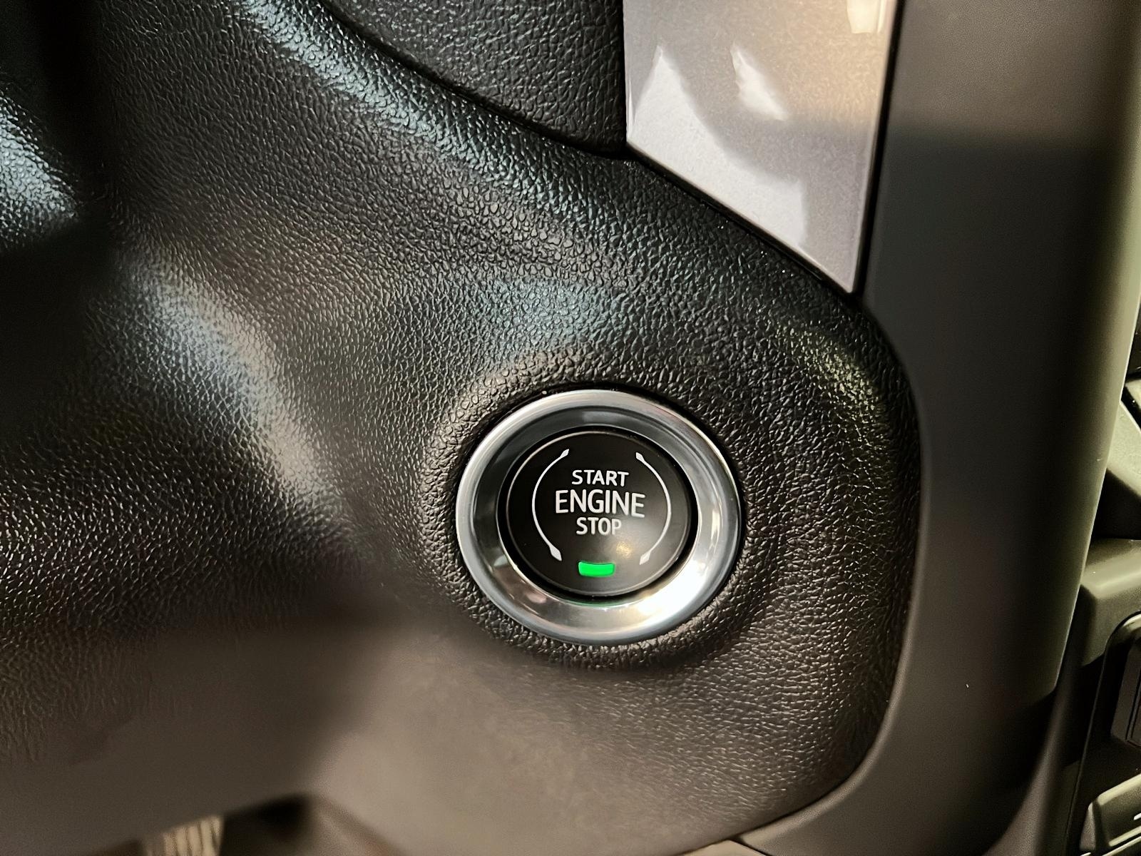 Chevrolet Silverado 1500 CUSTOM CREW CAB 4X4 2023 - image #16