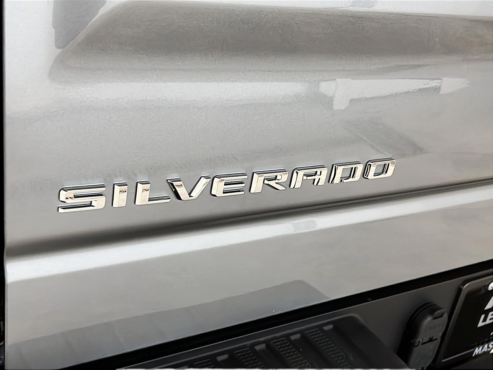 Chevrolet Silverado 1500 CUSTOM CREW CAB 4X4 2023 - image #24