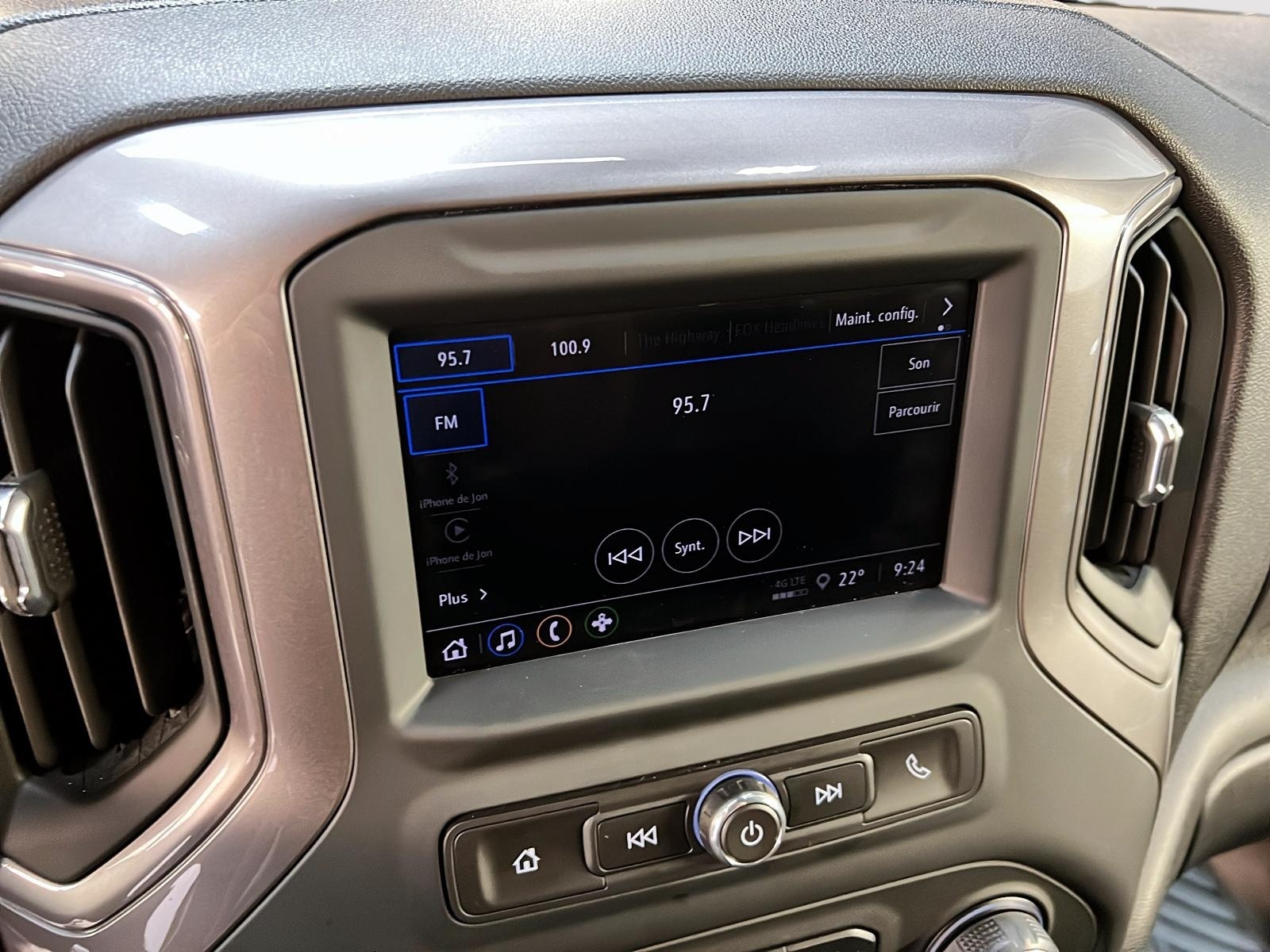 Chevrolet Silverado 1500 CUSTOM CREW CAB 4X4 2023 - image #14