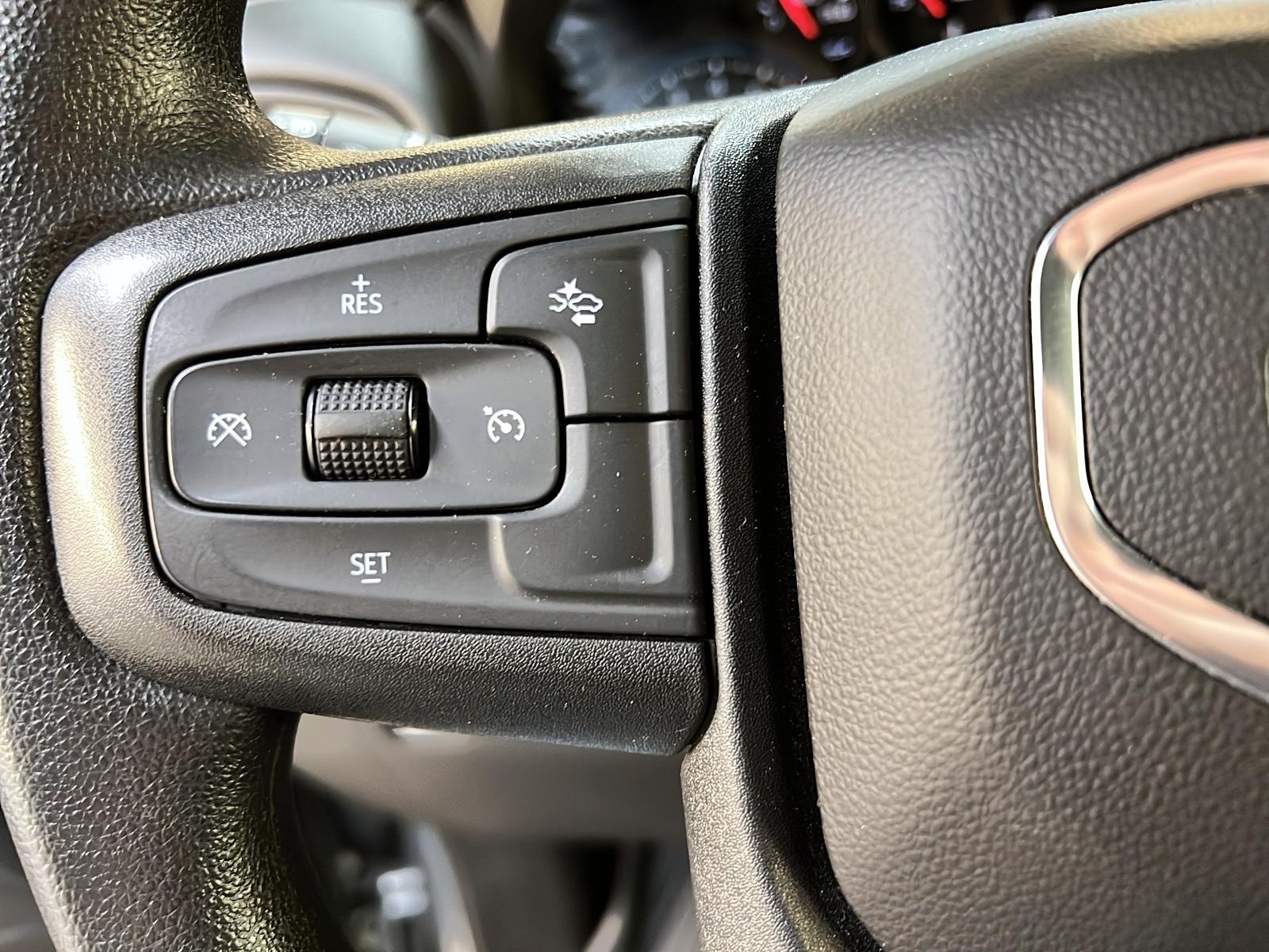 GMC Sierra 1500 PRO EDITION GRAPHITE CREW CAB 4X4 2023 - image #17