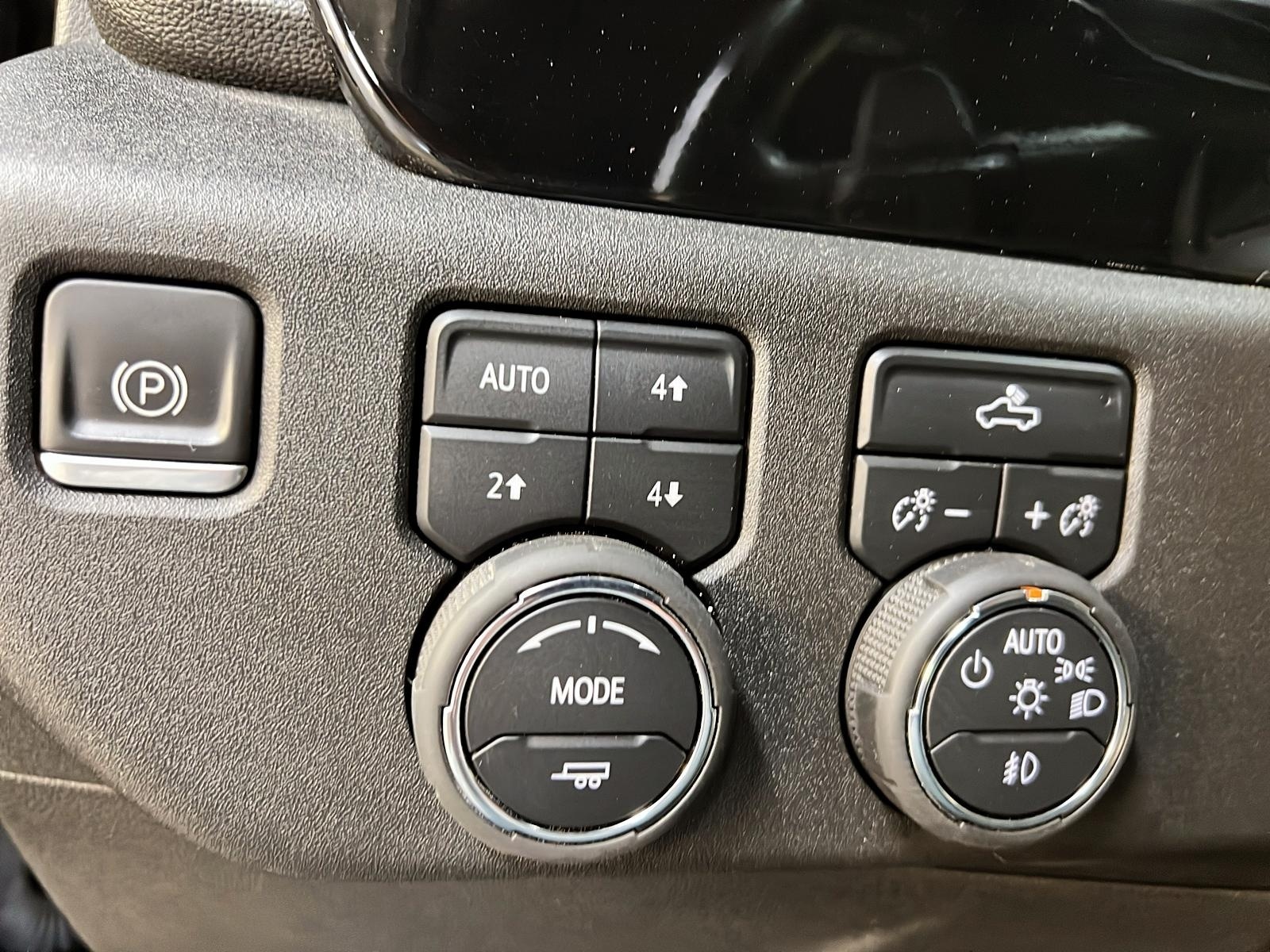 Chevrolet Silverado 1500 2023 - Image #21