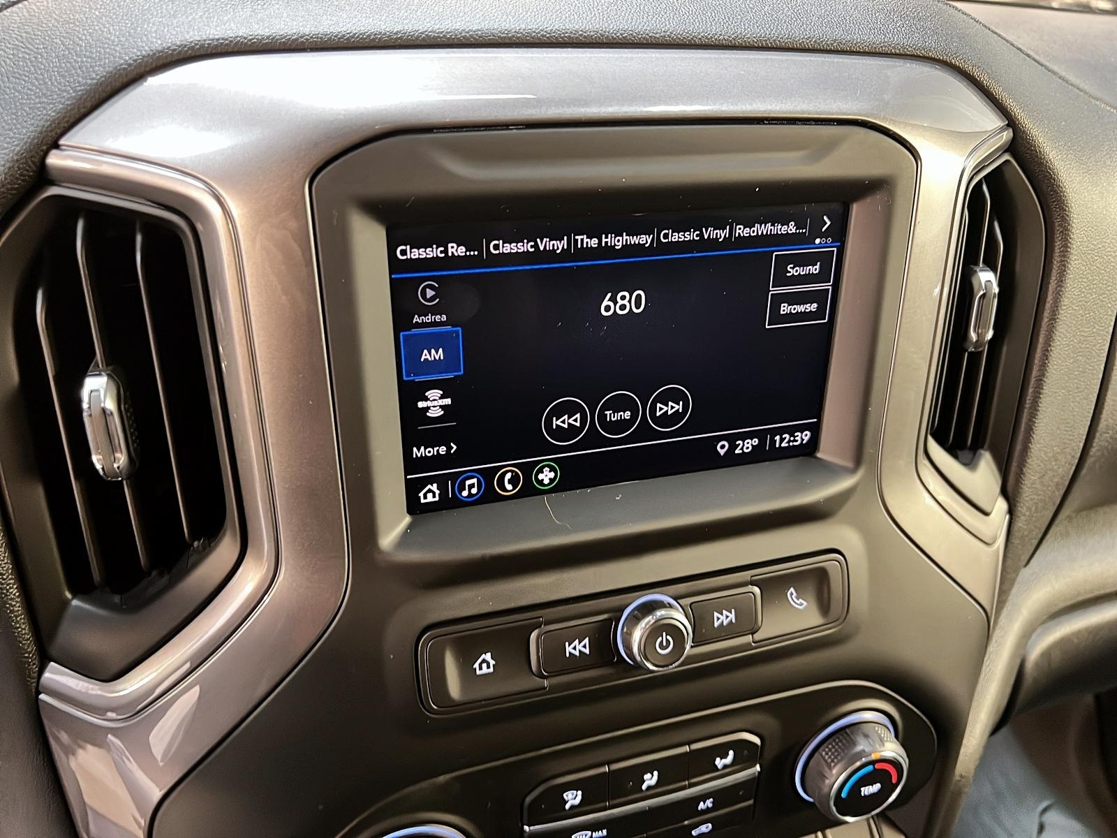 Chevrolet Silverado 1500 CUSTOM TRAIL BOSS Z71 CREW CAB 4X4 2025 - image #15