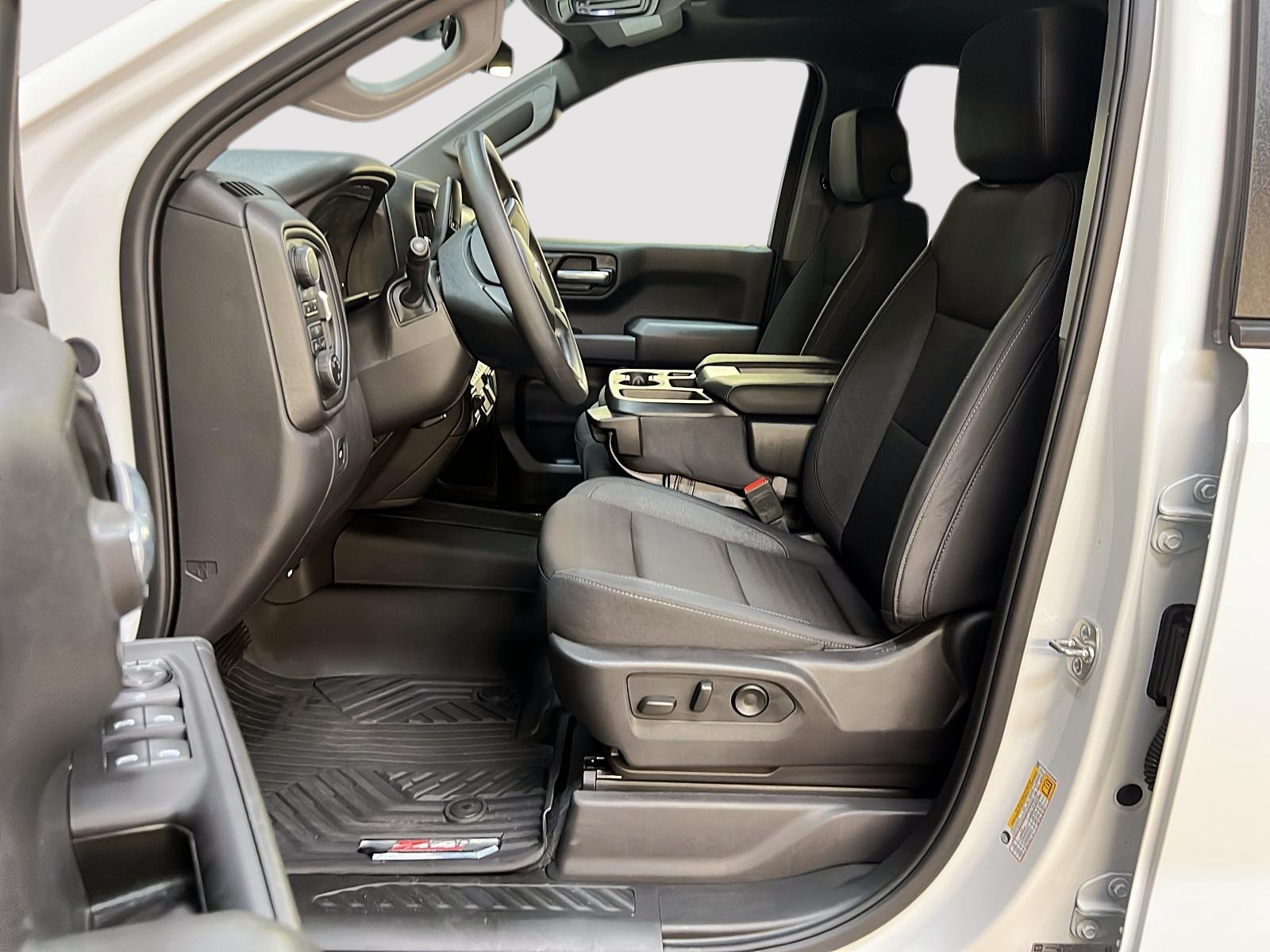 Chevrolet Silverado 1500 CUSTOM TRAIL BOSS Z71 CREW CAB 4X4 2025 - image #7