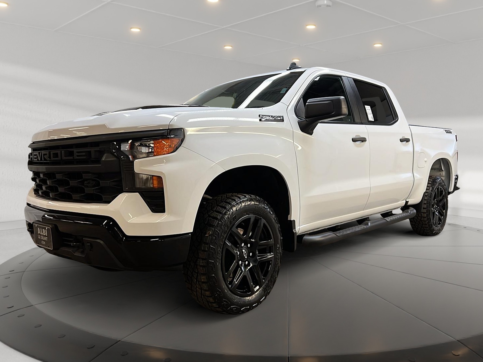 Chevrolet Silverado 1500 CUSTOM TRAIL BOSS Z71 CREW CAB 4X4 2025 - image #1