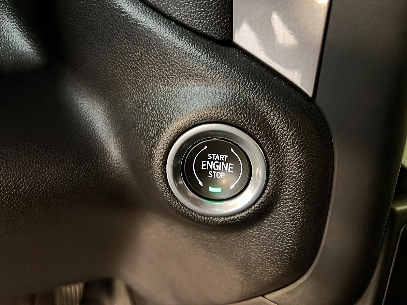 Chevrolet Silverado 1500 2023 - Image #17