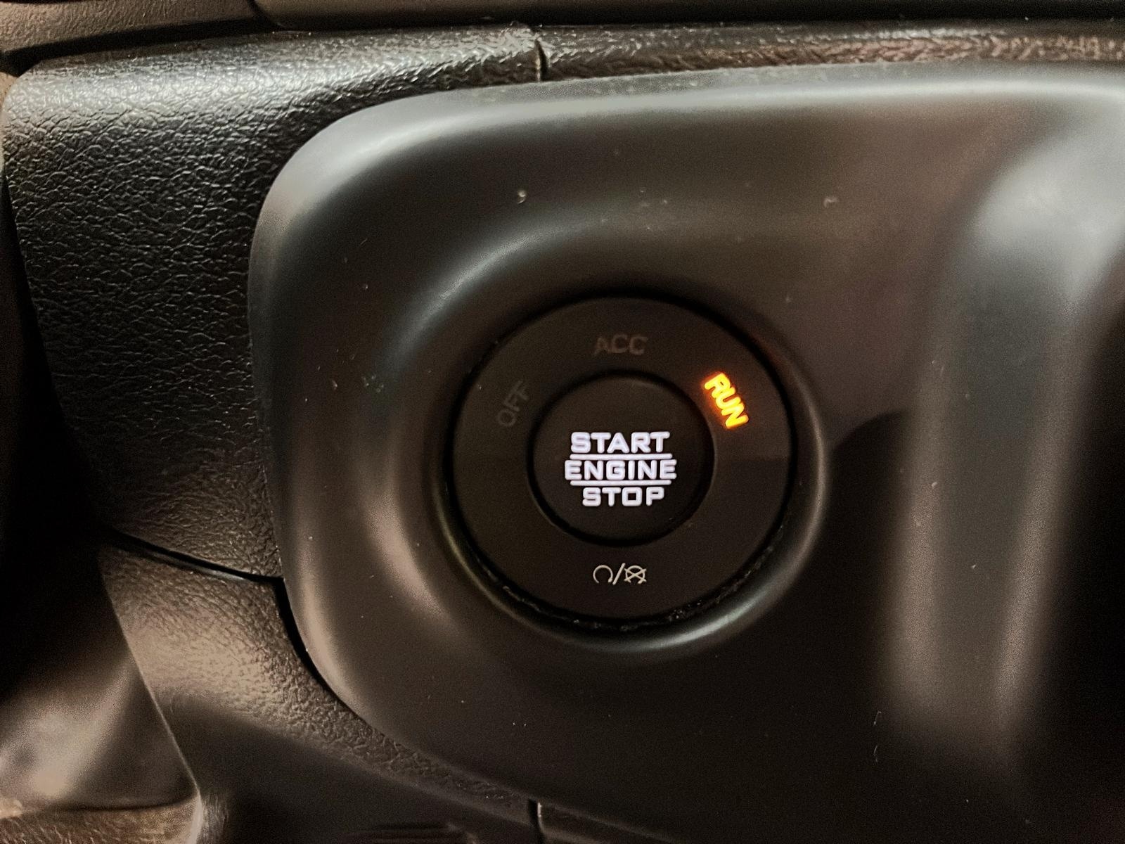 Jeep Wrangler 2023 - Image #18