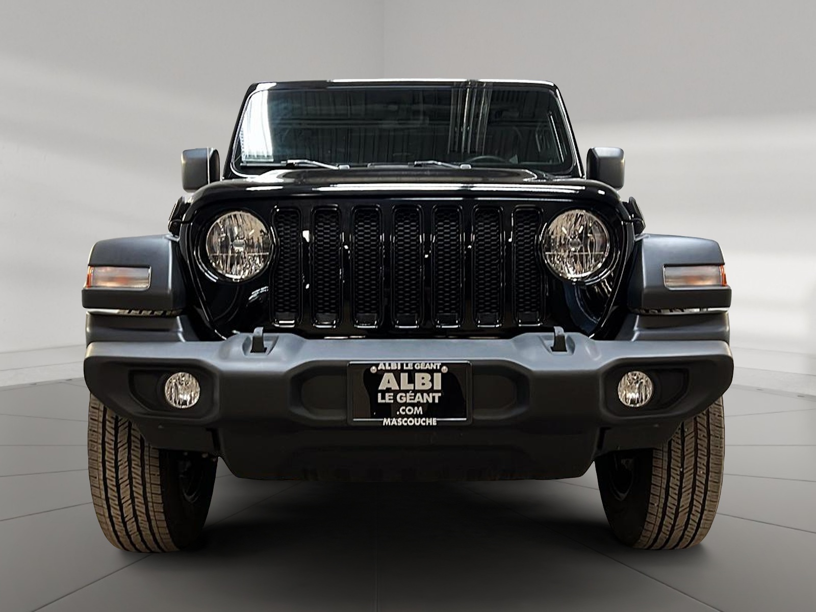 Jeep Wrangler 2023 - Image #2