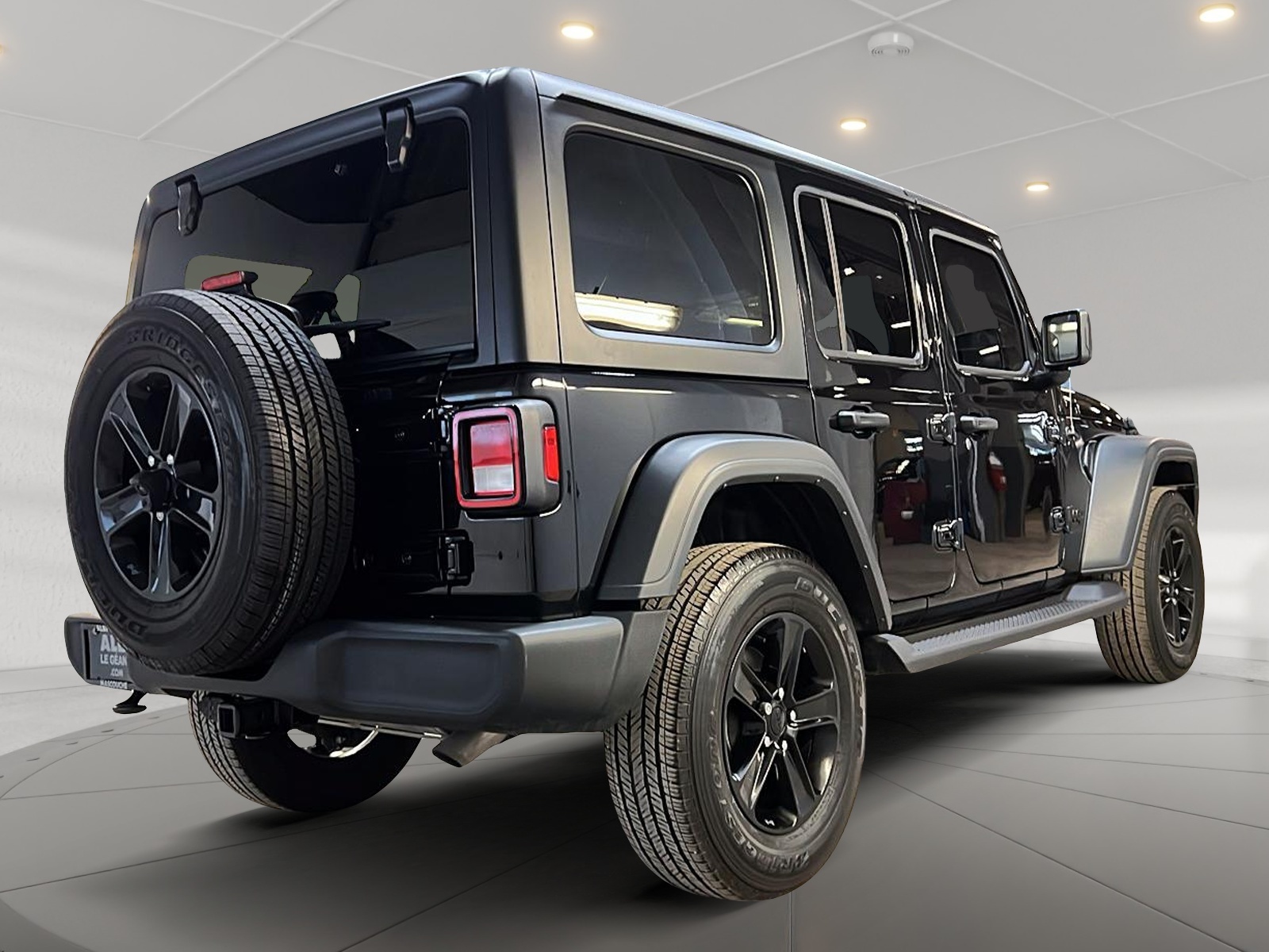 Jeep Wrangler 2023 - Image #4