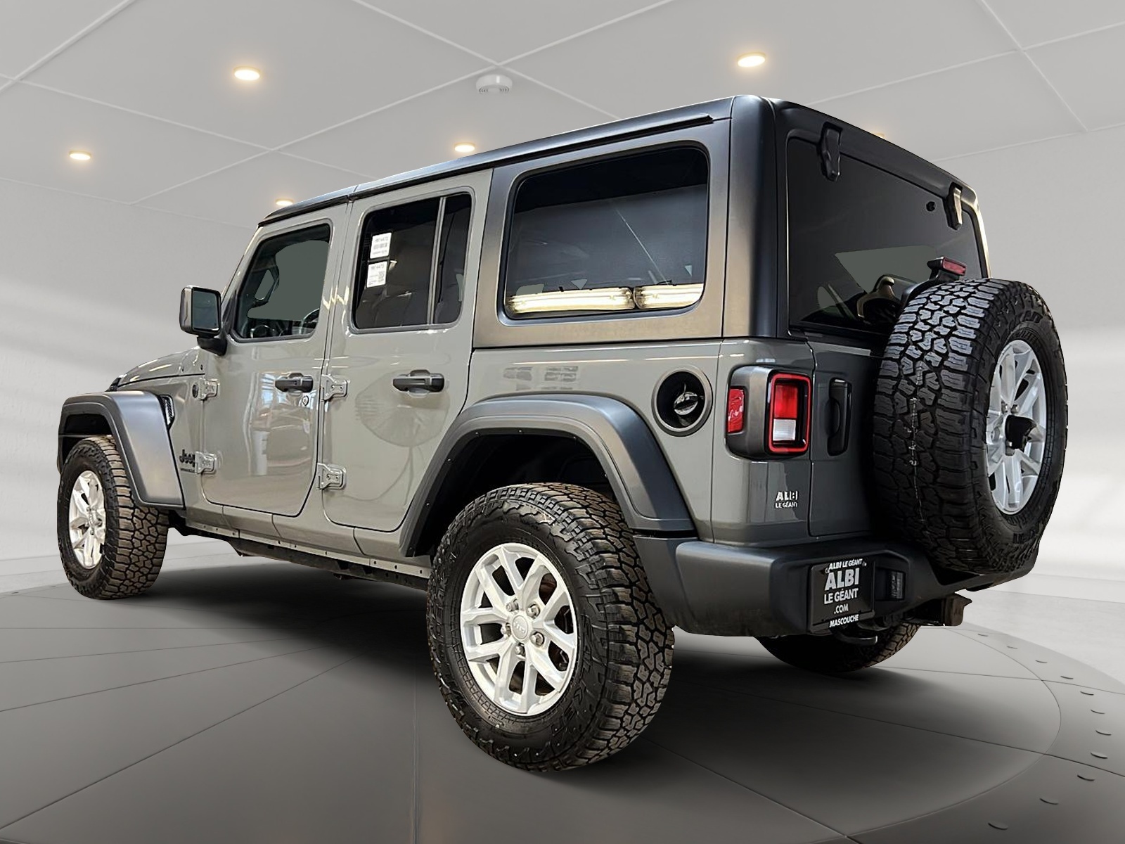 Jeep Wrangler 2023 - Image #6