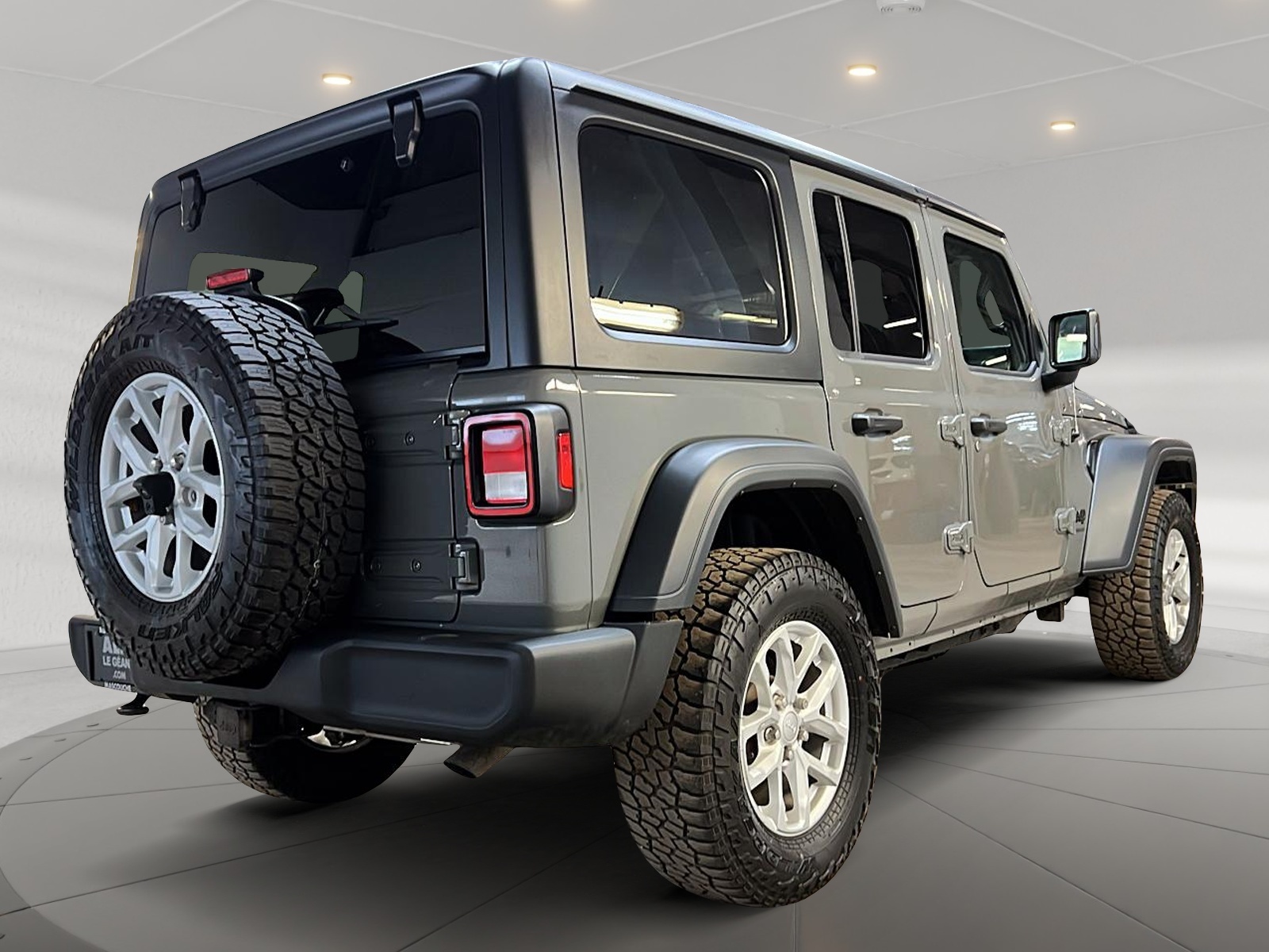 Jeep Wrangler 2023 - Image #4