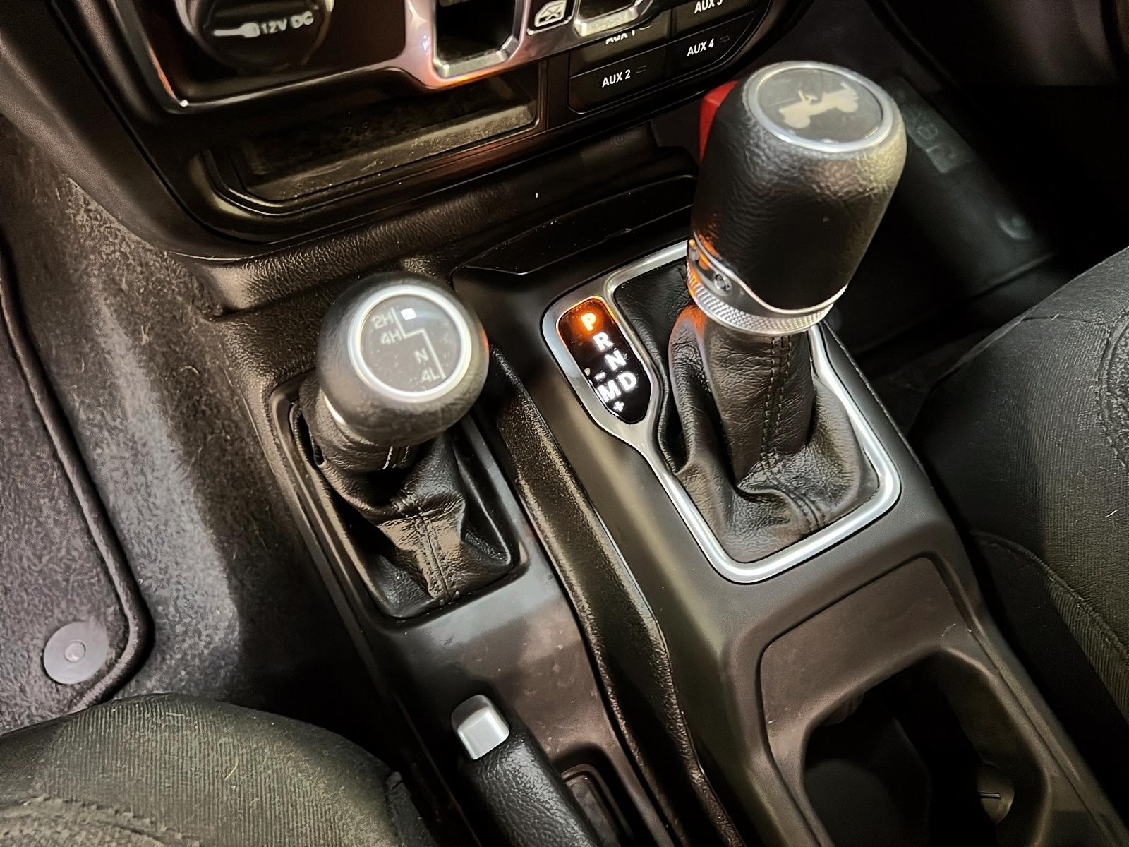 Jeep Wrangler UNLIMITED SPORT S NAV 4X4 2023 - image #13