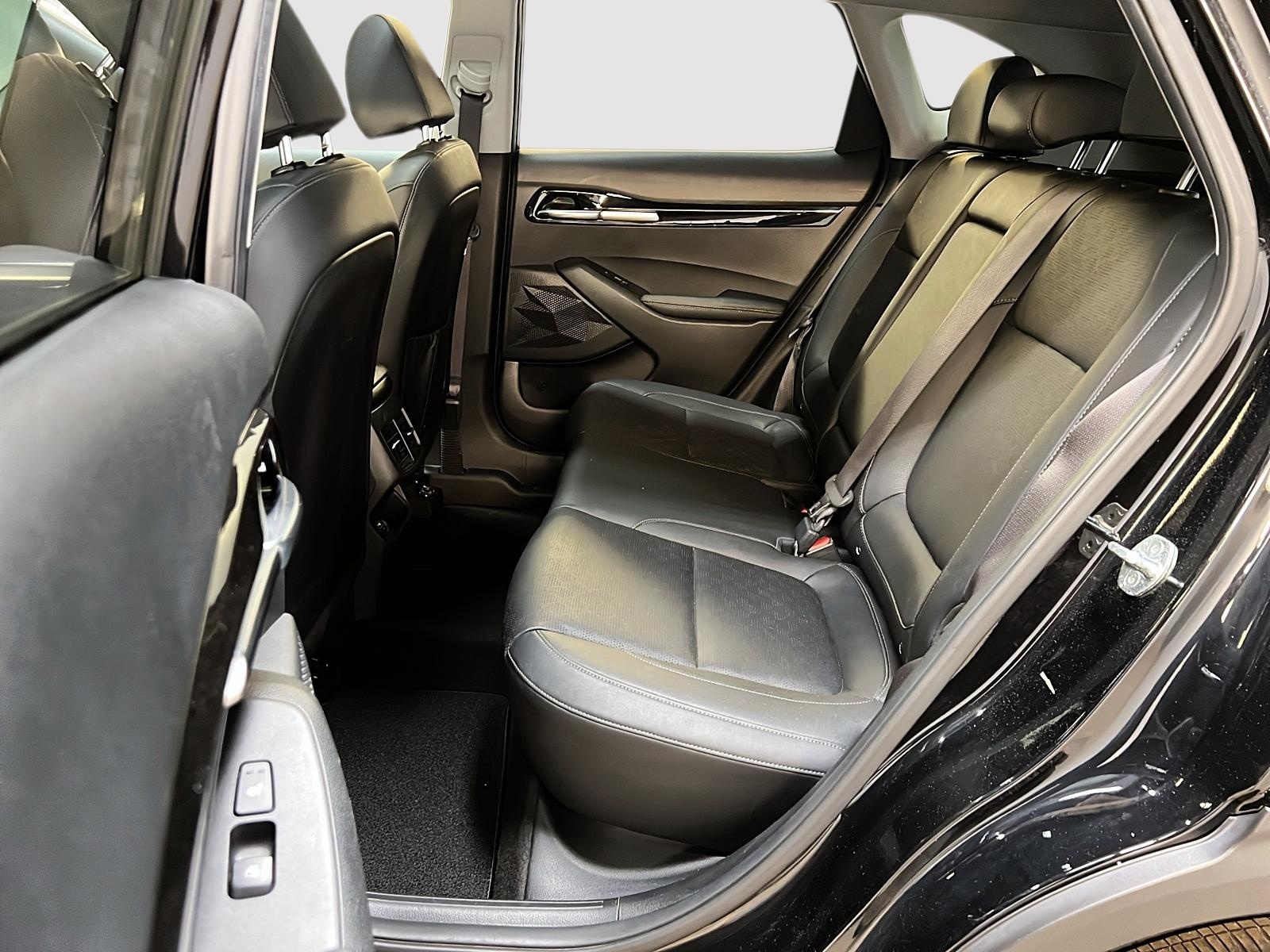 Kia SELTOS SX TURBO CUIR TOIT NAV  4RM 2022 - image #9