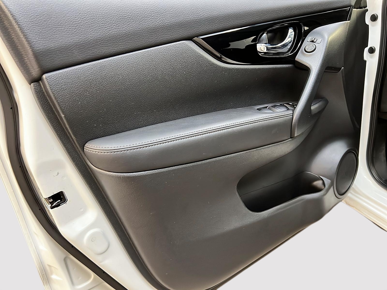 Nissan Qashqai 2023 - Image #24