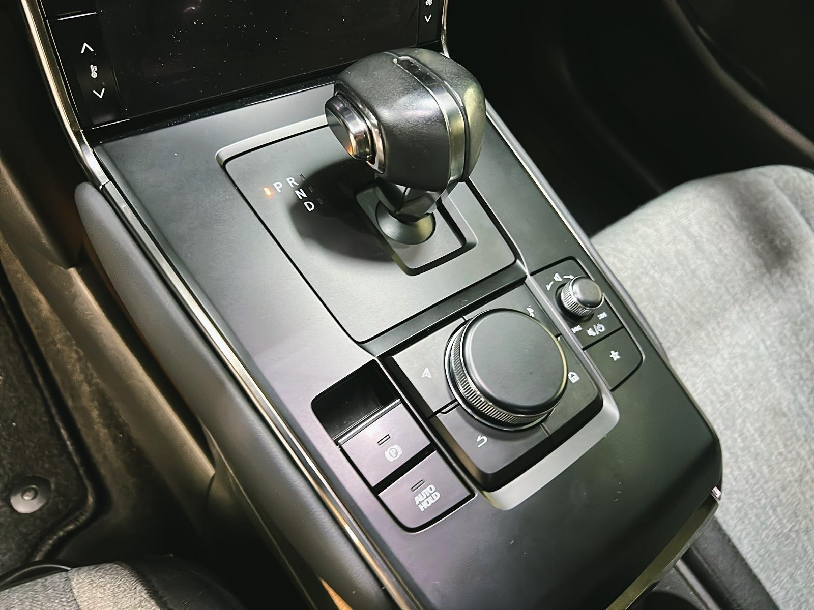Mazda MX-30 2022 - Image #14