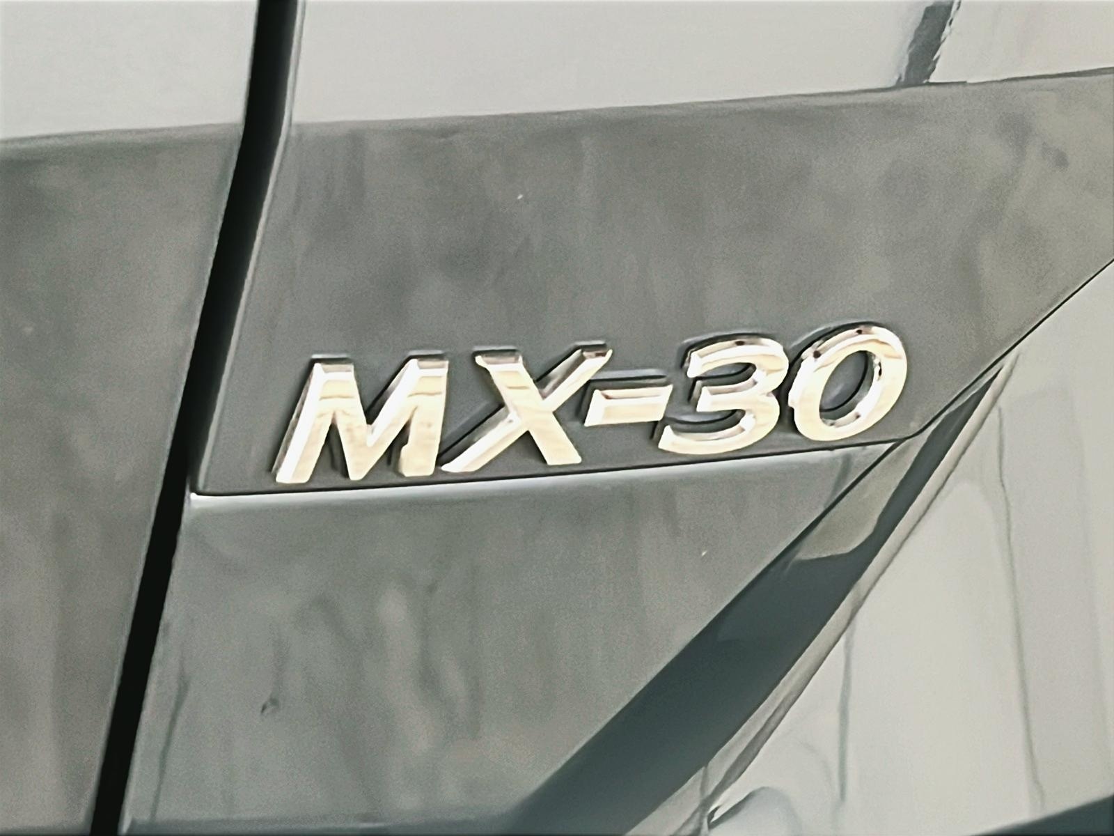 Mazda MX-30 GS 2022 - image #26