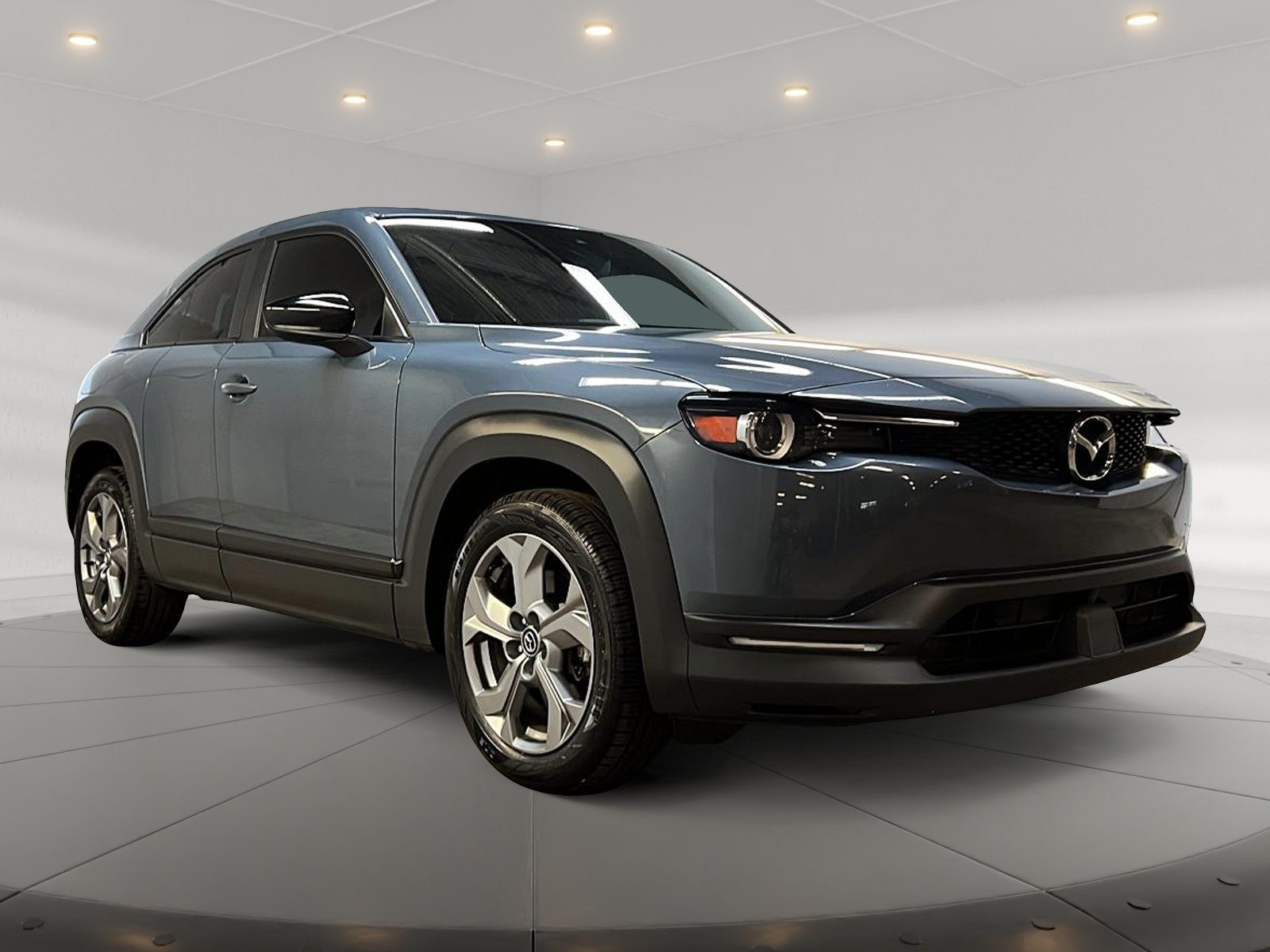 Mazda MX-30 2022 - Image #3