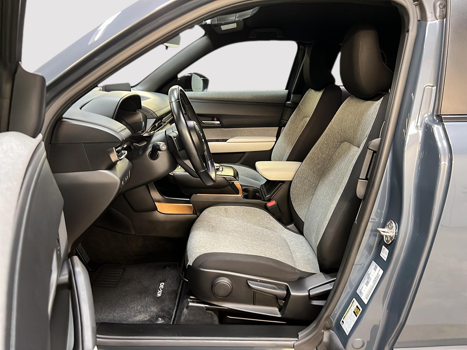 Mazda MX-30 2022 - Image #7