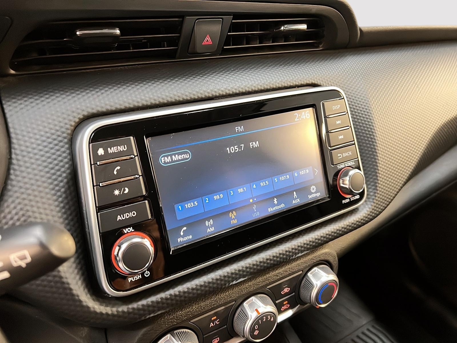 Nissan Kicks S 2023 - image #15