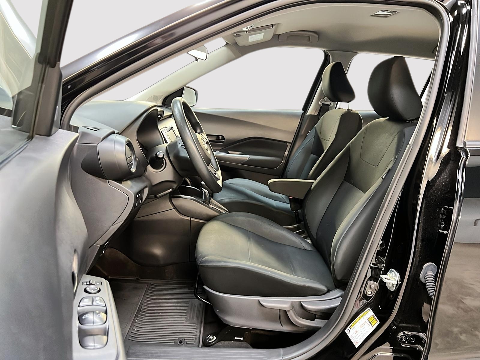 Nissan Kicks S 2023 - image #7